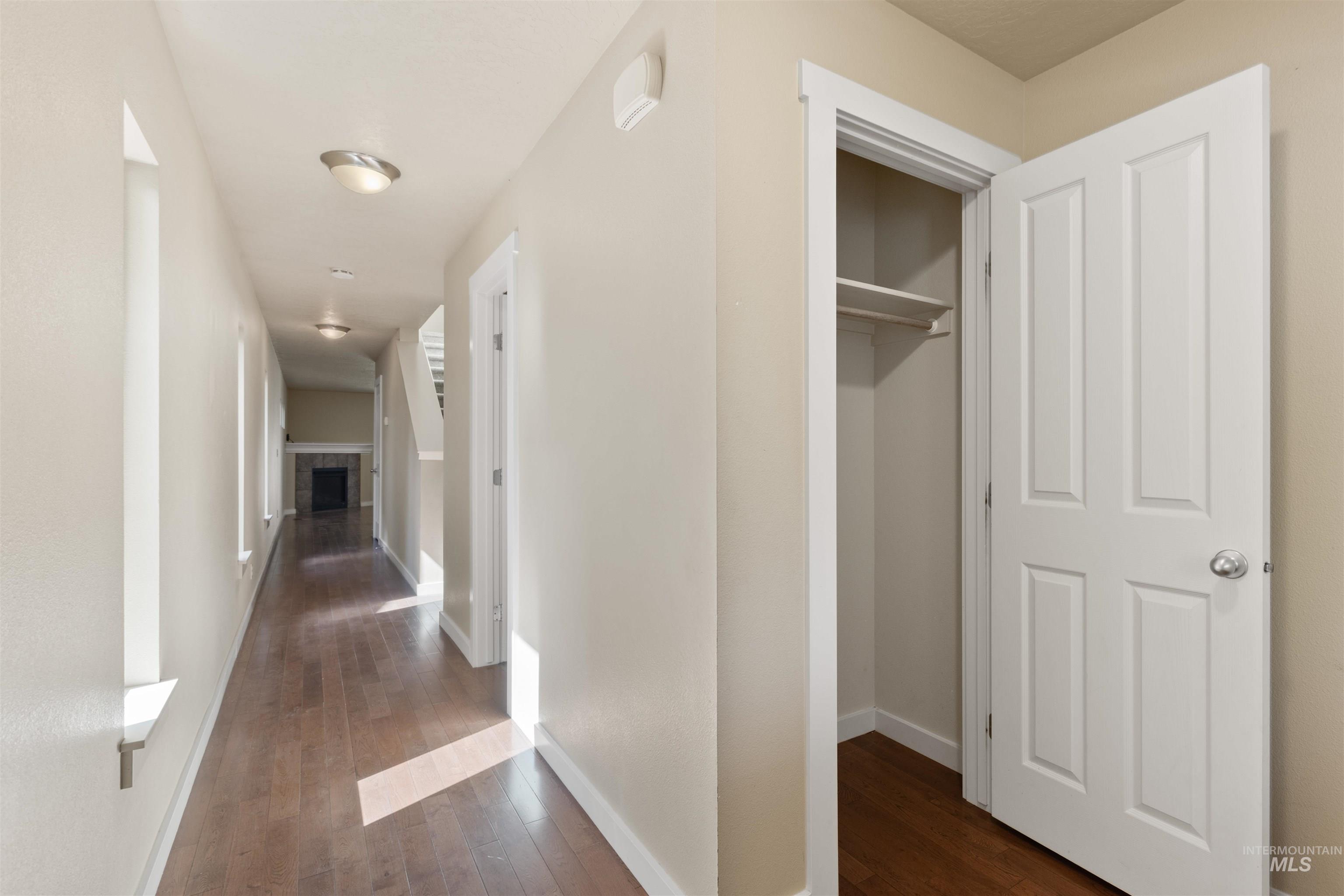 2209 S Amy, Boise, Idaho 83702, 3 Bedrooms, 2.5 Bathrooms, Residential For Sale, Price $480,000,MLS 98972380