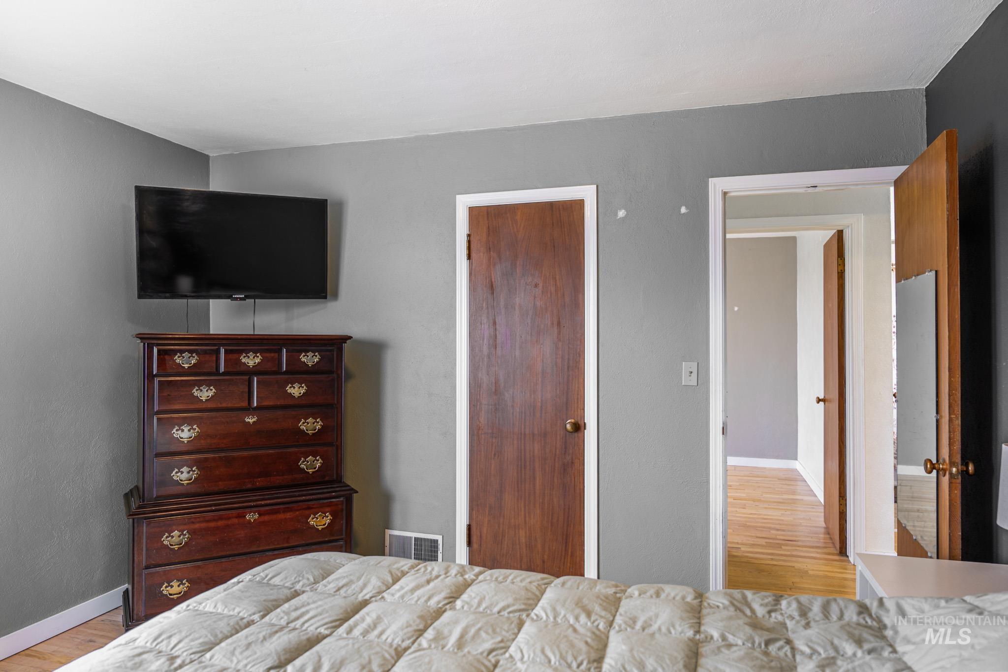 1052 Enterprise Ave., Nyssa, Oregon 97913, 4 Bedrooms, 2 Bathrooms, Residential For Sale, Price $476,999,MLS 98972387