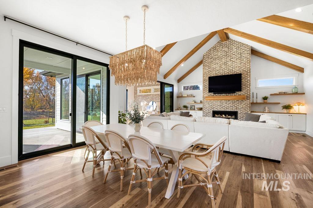 7723 W Hevelius, Eagle, Idaho 83616, 5 Bedrooms, 3.5 Bathrooms, Residential For Sale, Price $1,979,000, 98972388