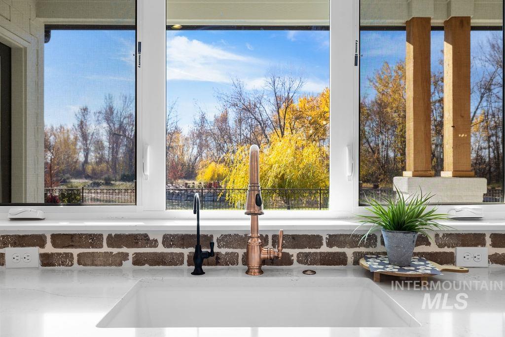 7723 W Hevelius, Eagle, Idaho 83616, 5 Bedrooms, 3.5 Bathrooms, Residential For Sale, Price $2,187,000,MLS 98972388