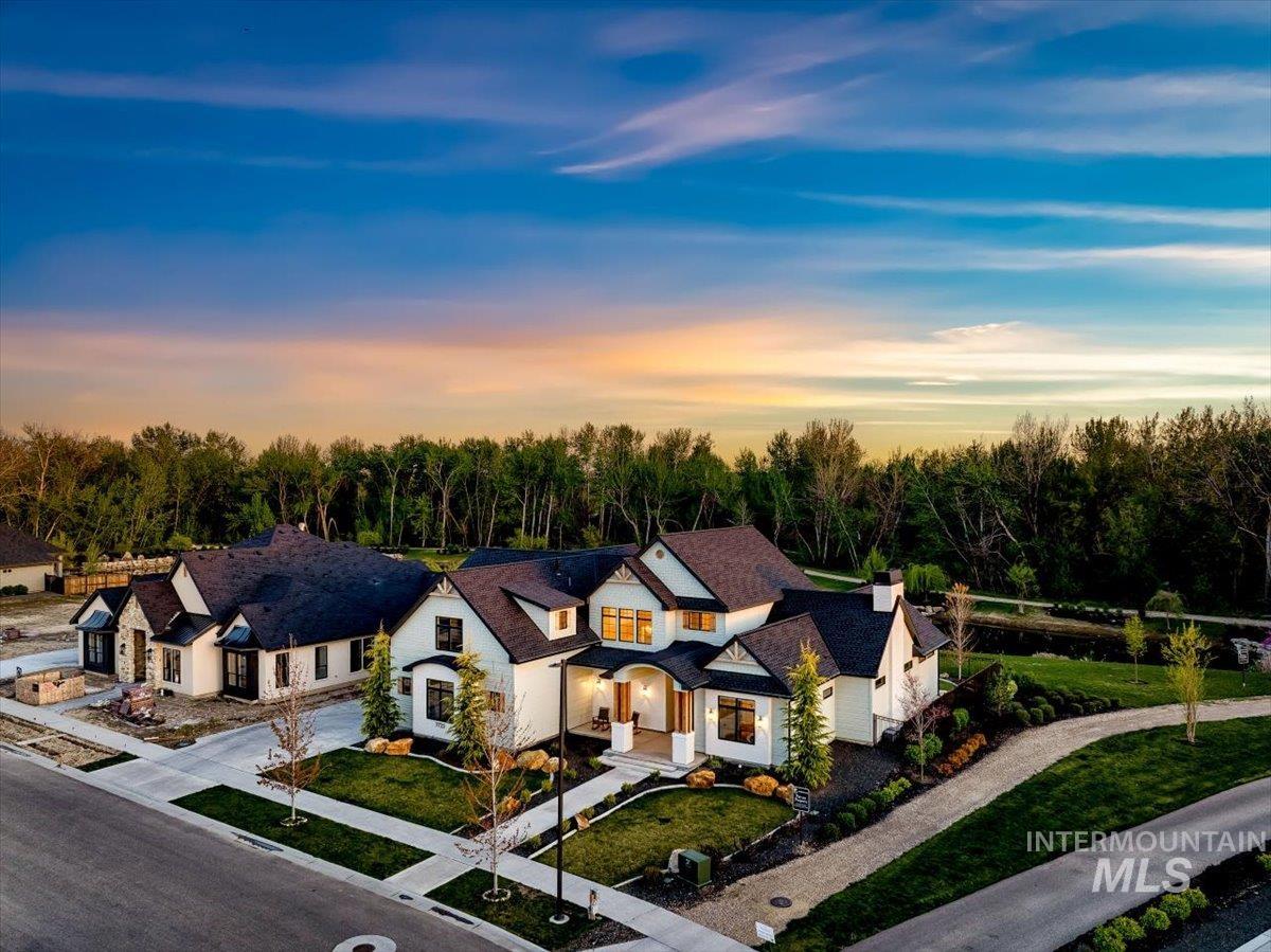 7723 W Hevelius, Eagle, Idaho 83616, 5 Bedrooms, 3.5 Bathrooms, Residential For Sale, Price $1,979,000, 98972388