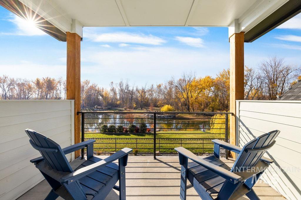 7723 W Hevelius, Eagle, Idaho 83616, 5 Bedrooms, 3.5 Bathrooms, Residential For Sale, Price $2,097,000,MLS 98972388