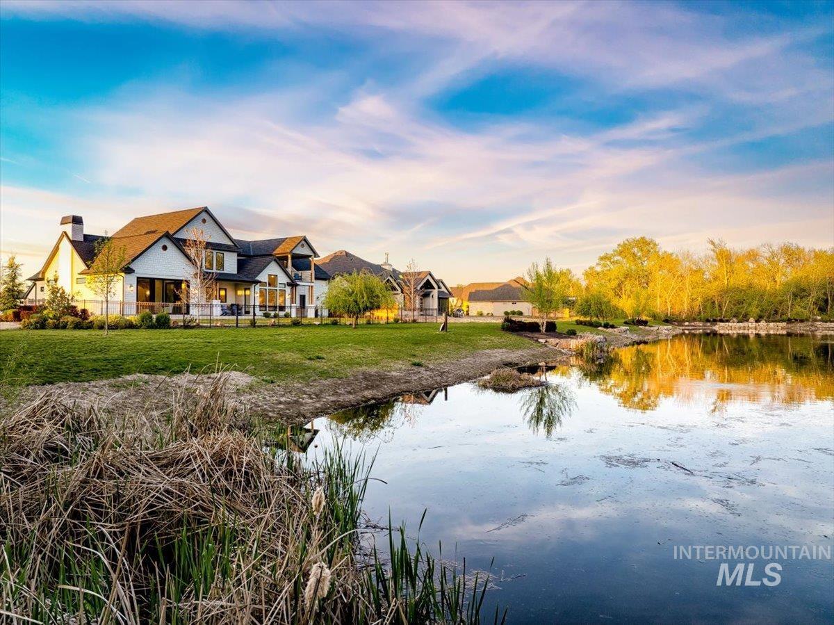 7723 W Hevelius, Eagle, Idaho 83616, 5 Bedrooms, 3.5 Bathrooms, Residential For Sale, Price $1,979,000, 98972388