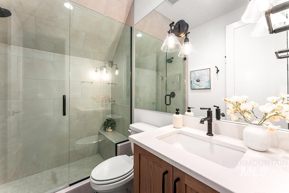 3437 W Tahoe View St, Eagle, Idaho 83616, 4 Bedrooms, 3.5 Bathrooms, Residential For Sale, Price $1,289,000,MLS 98972392