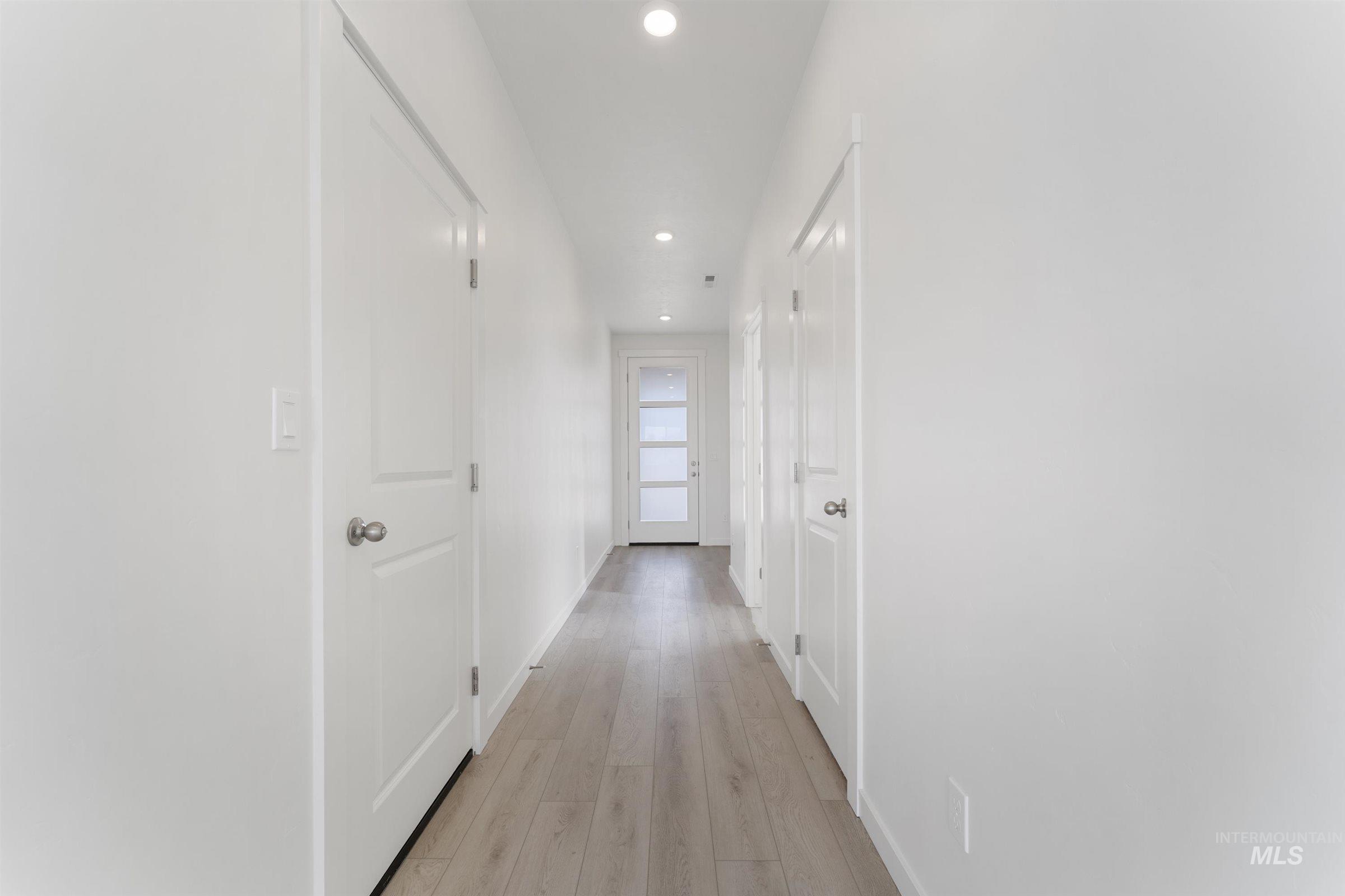 471 W Lyra St, Meridian, Idaho 83642, 3 Bedrooms, 2.5 Bathrooms, Residential For Sale, Price $442,118,MLS 98972394