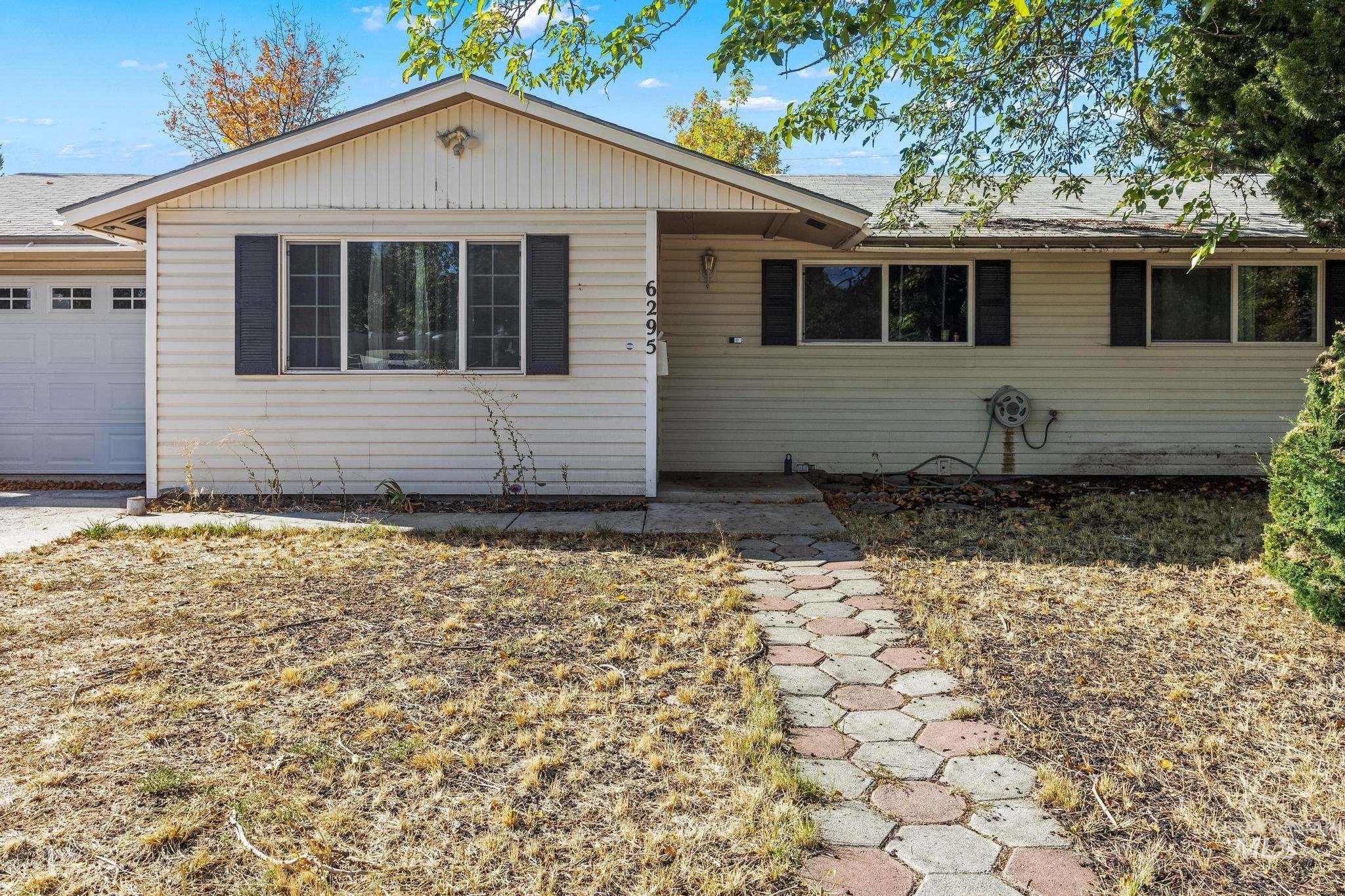 6295 W Grandview Pl, Boise, Idaho 83709, 3 Bedrooms, 1 Bathroom, Residential For Sale, Price $399,900,MLS 98972396