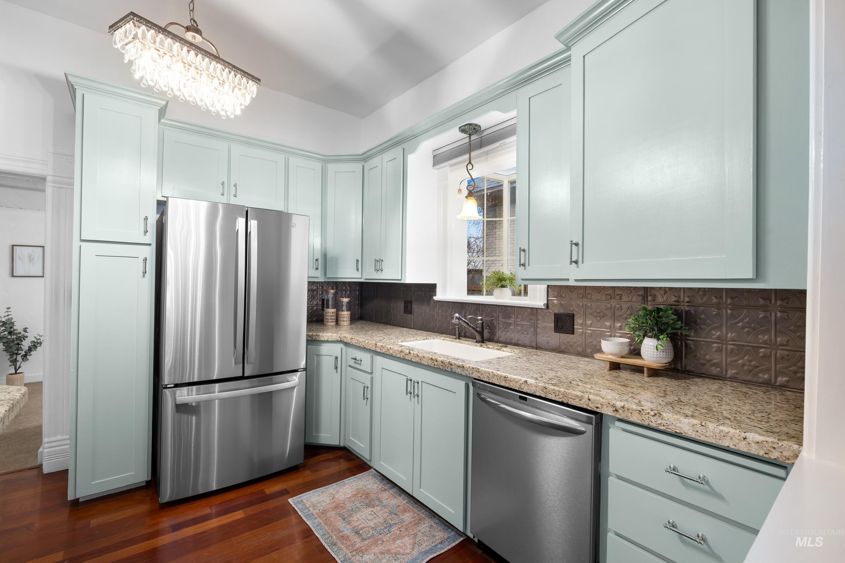 1513 N 8th St, Boise, Idaho 83702, 3 Bedrooms, 3 Bathrooms, Residential For Sale, Price $799,900,MLS 98972397