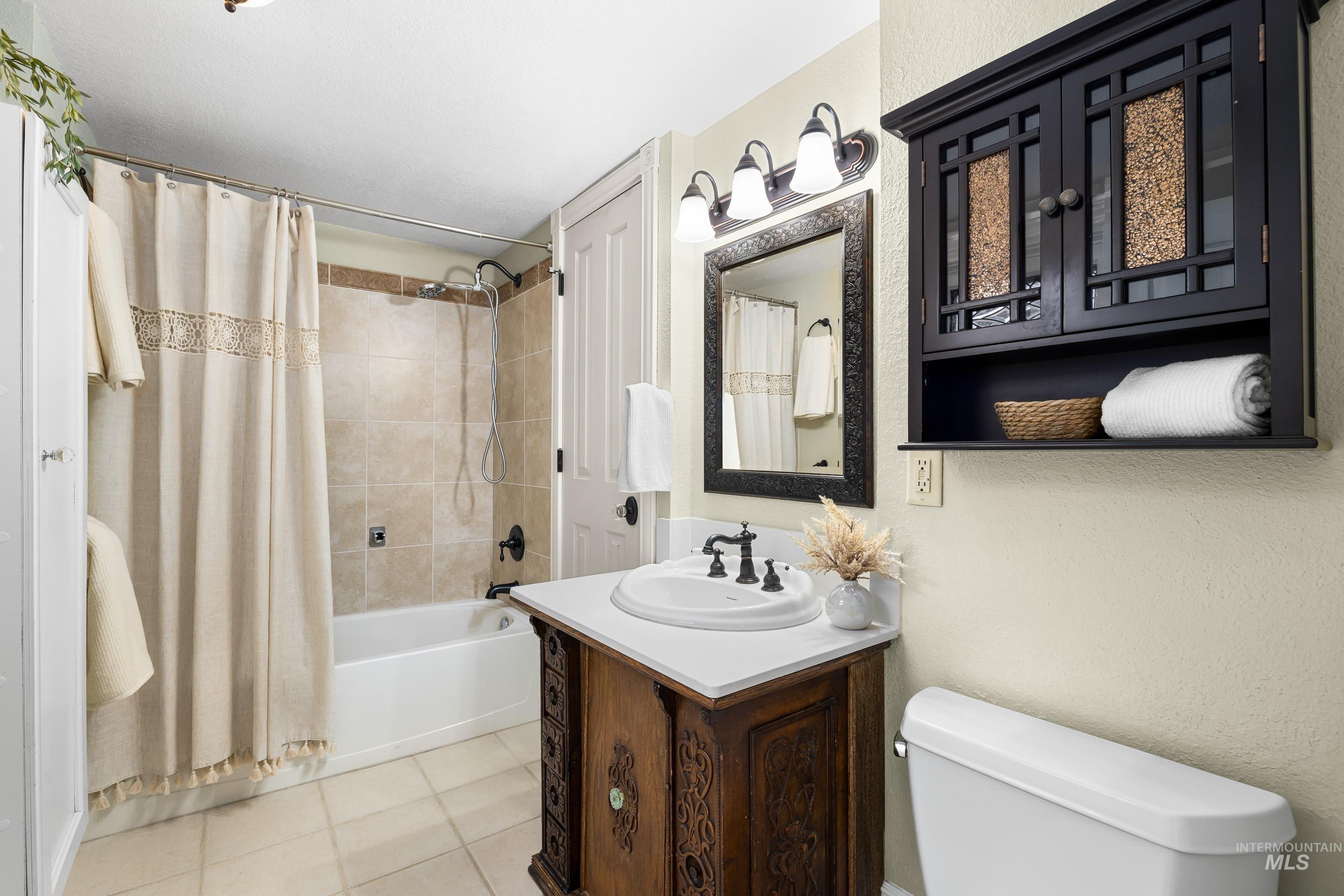 1513 N 8th St, Boise, Idaho 83702, 3 Bedrooms, 3 Bathrooms, Residential For Sale, Price $799,900,MLS 98972397