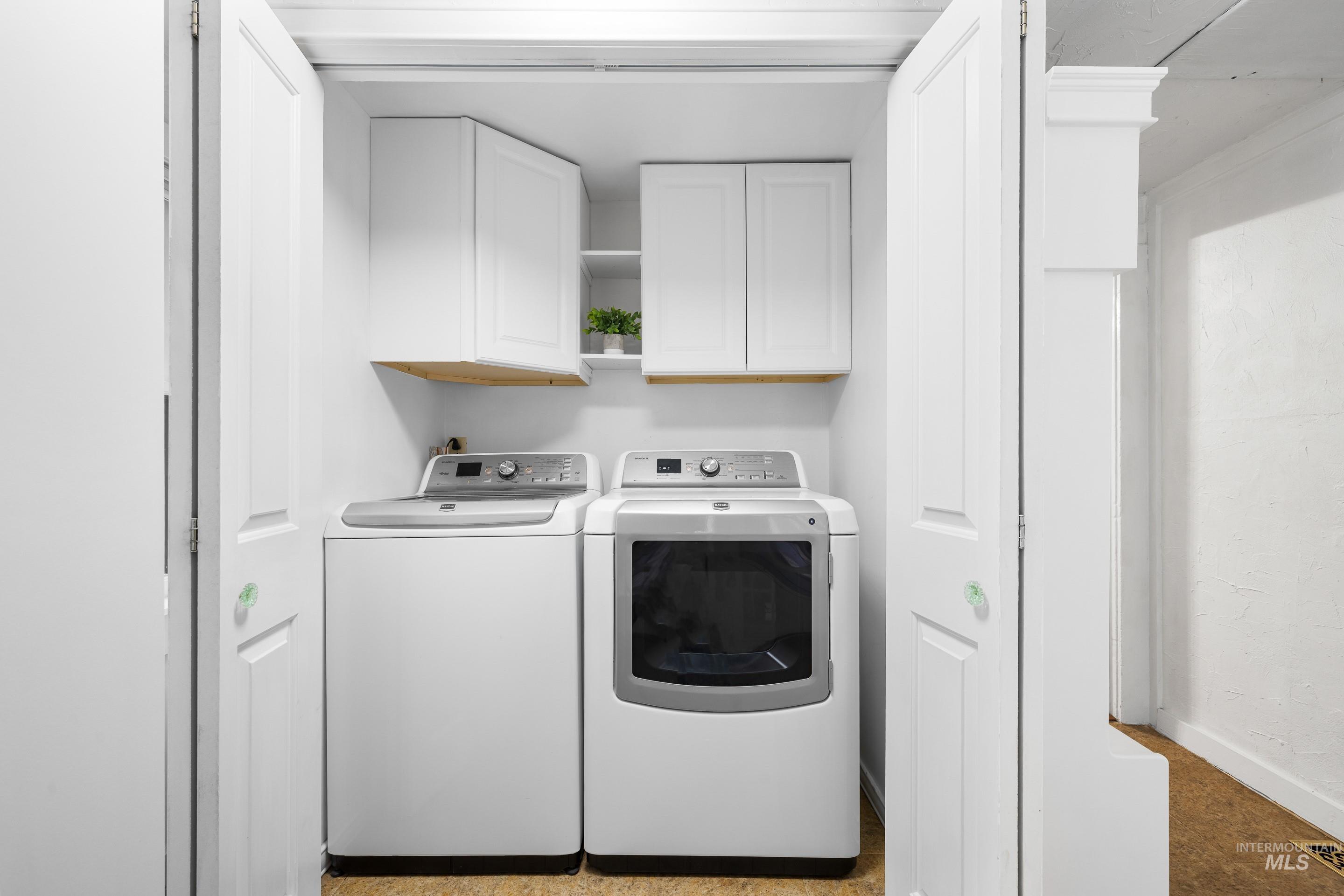 1513 N 8th St, Boise, Idaho 83702, 3 Bedrooms, 3 Bathrooms, Residential For Sale, Price $799,900,MLS 98972397