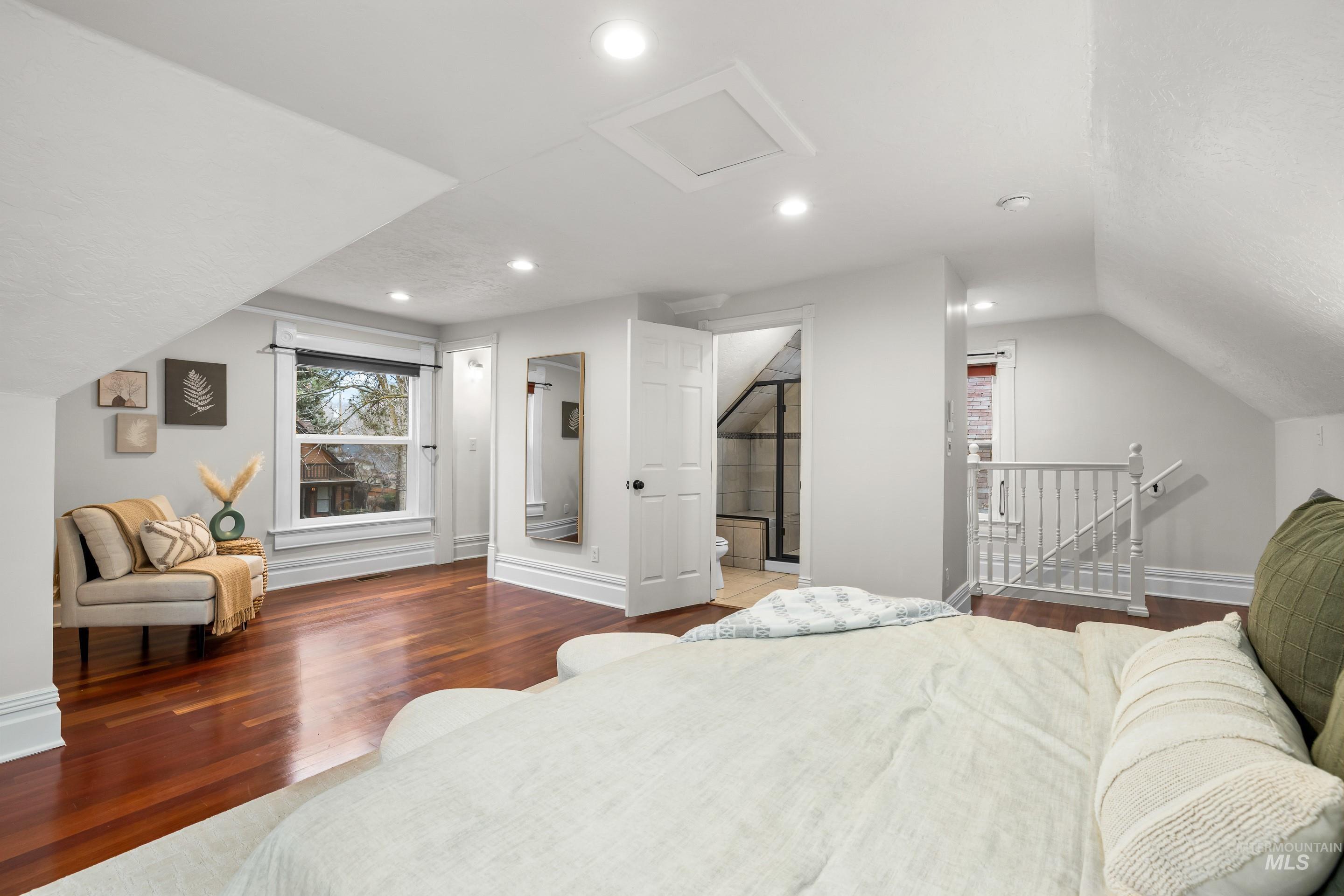 1513 N 8th St, Boise, Idaho 83702, 3 Bedrooms, 3 Bathrooms, Residential For Sale, Price $799,900,MLS 98972397