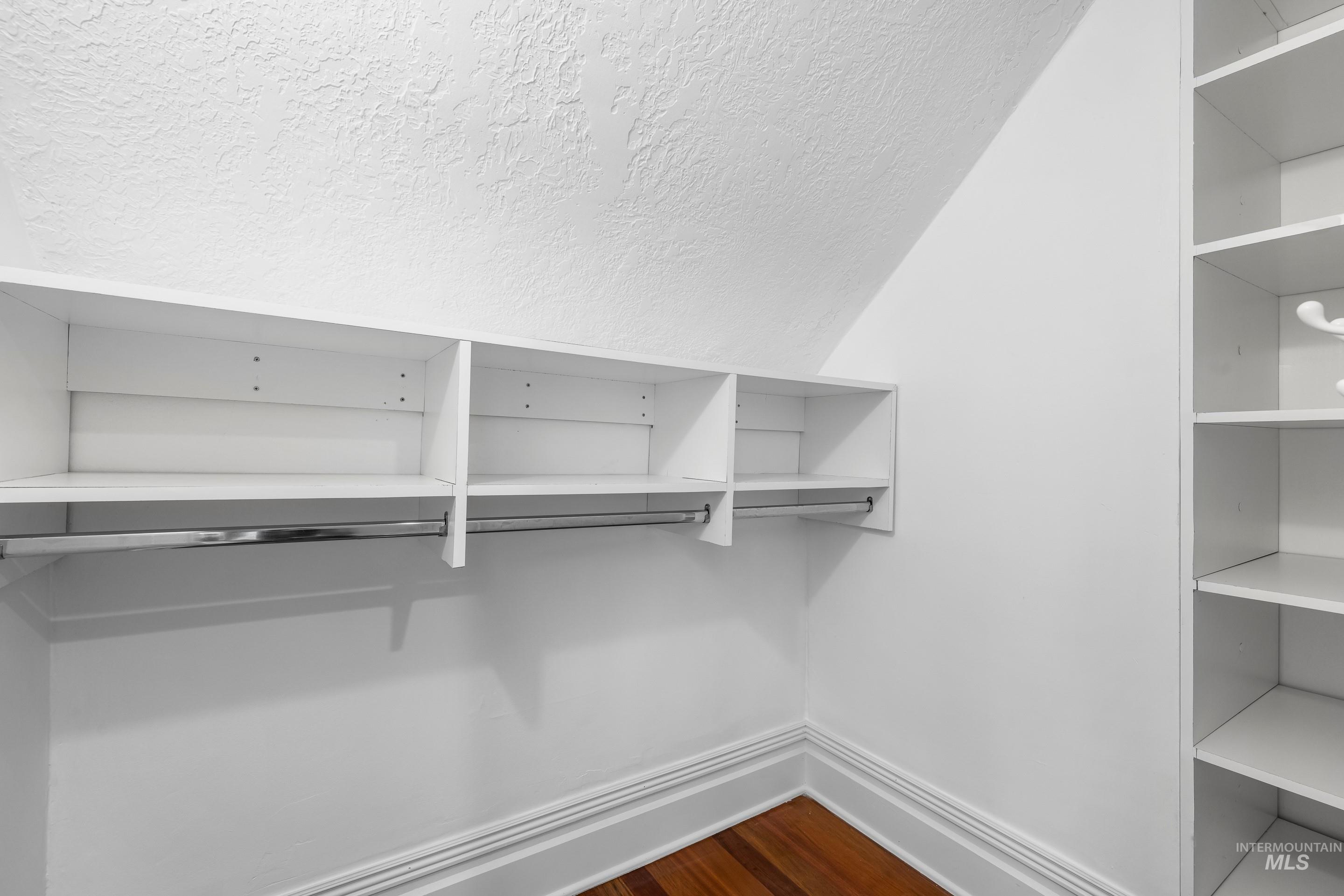 1513 N 8th St, Boise, Idaho 83702, 3 Bedrooms, 3 Bathrooms, Residential For Sale, Price $799,900,MLS 98972397