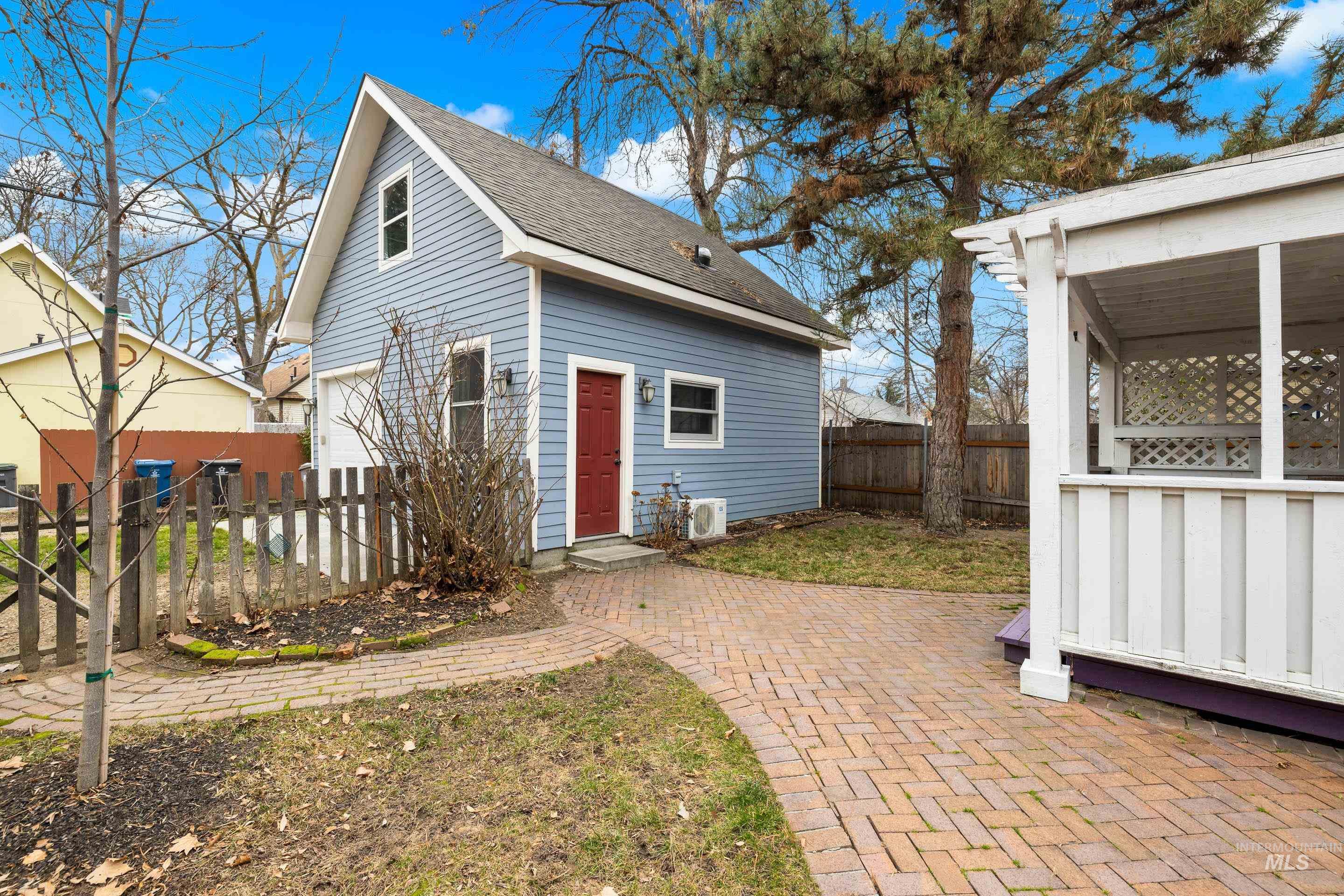 1513 N 8th St, Boise, Idaho 83702, 3 Bedrooms, 3 Bathrooms, Residential For Sale, Price $799,900,MLS 98972397