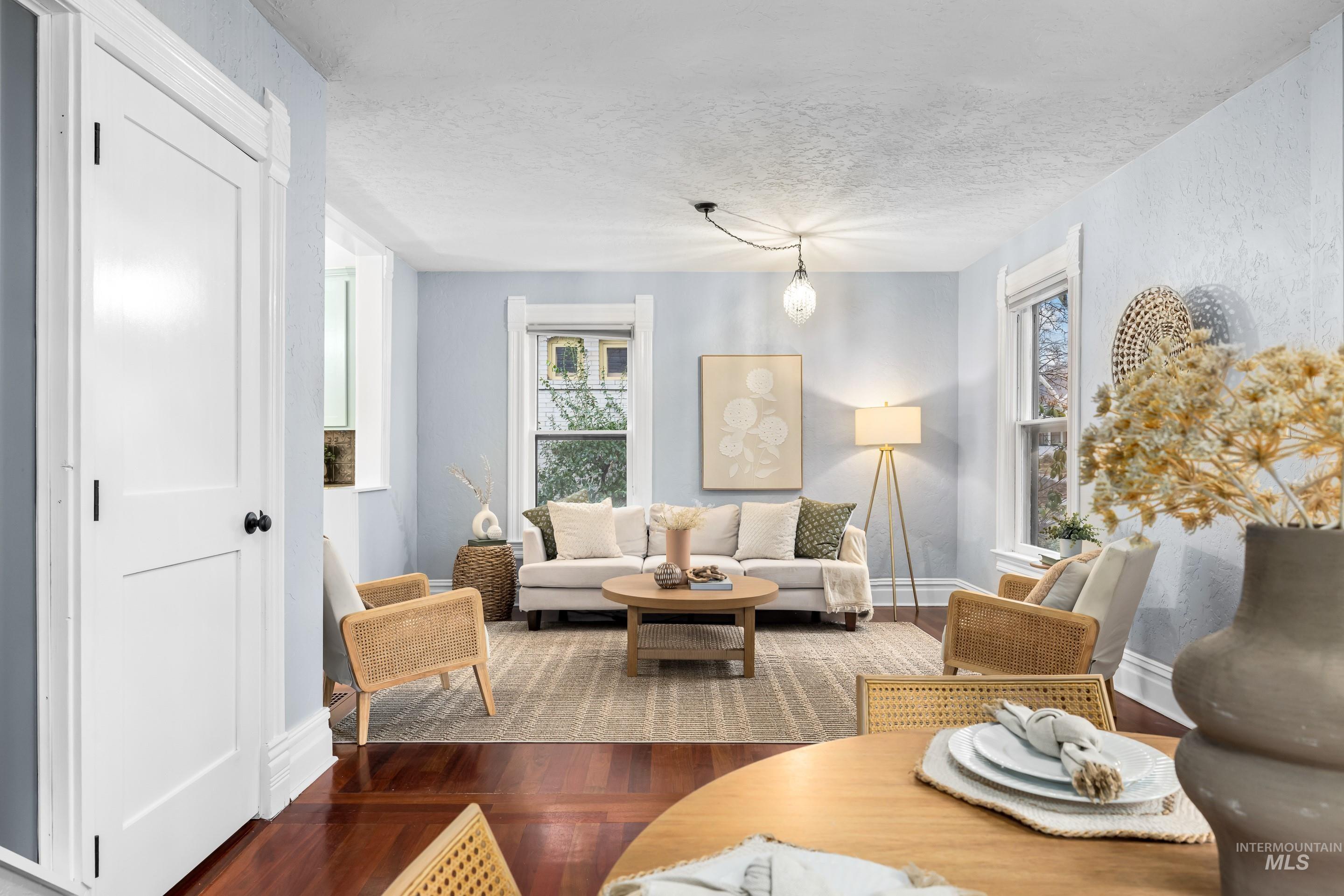 1513 N 8th St, Boise, Idaho 83702, 3 Bedrooms, 3 Bathrooms, Residential For Sale, Price $799,900,MLS 98972397