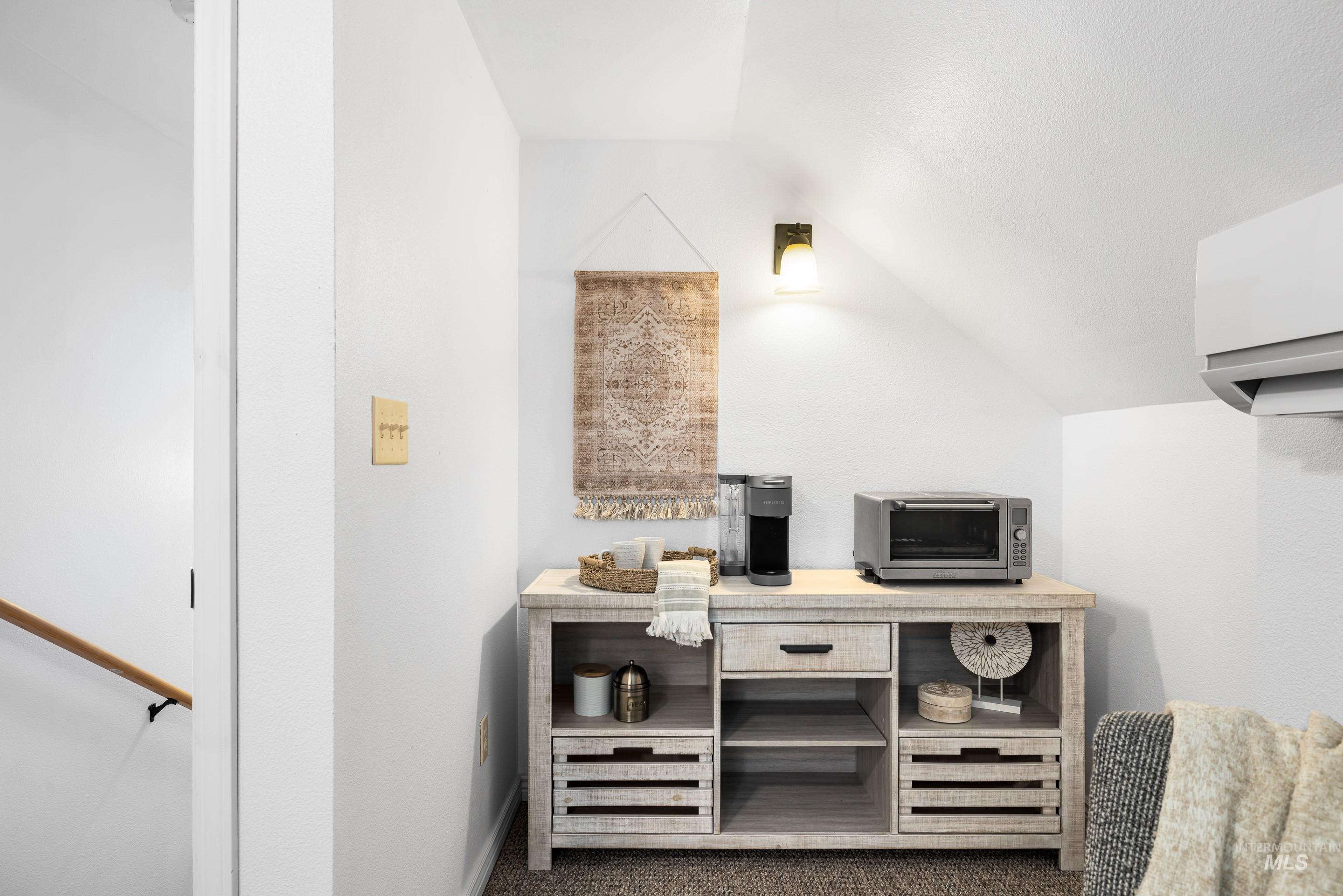 1513 N 8th St, Boise, Idaho 83702, 3 Bedrooms, 3 Bathrooms, Residential For Sale, Price $799,900,MLS 98972397