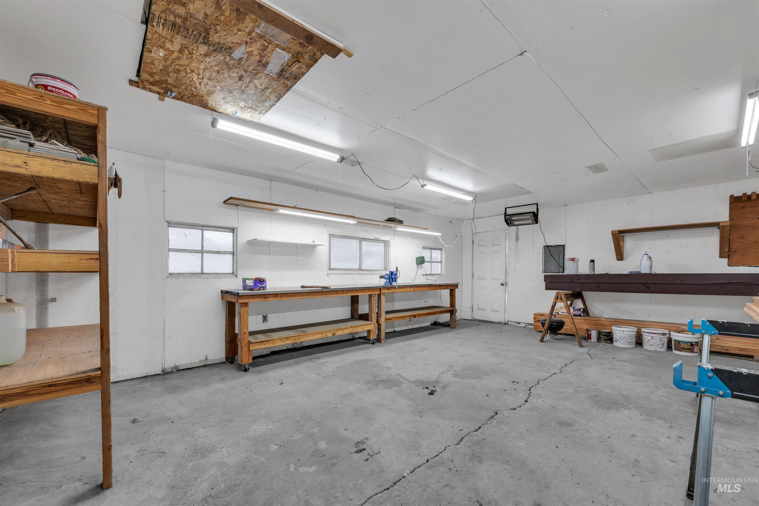 120 S Locust Street, Nampa, Idaho 83686, 3 Bedrooms, 1 Bathroom, Residential For Sale, Price $315,000,MLS 98972404