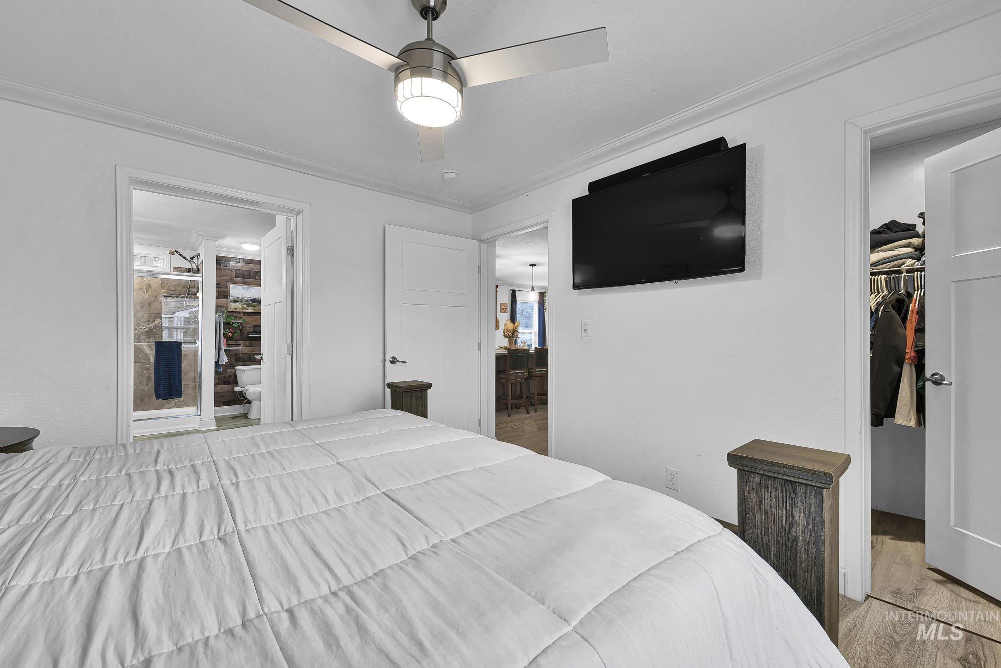 8483 W Irving Ln, Boise, Idaho 83704, 4 Bedrooms, 2 Bathrooms, Residential For Sale, Price $165,000,MLS 98972405