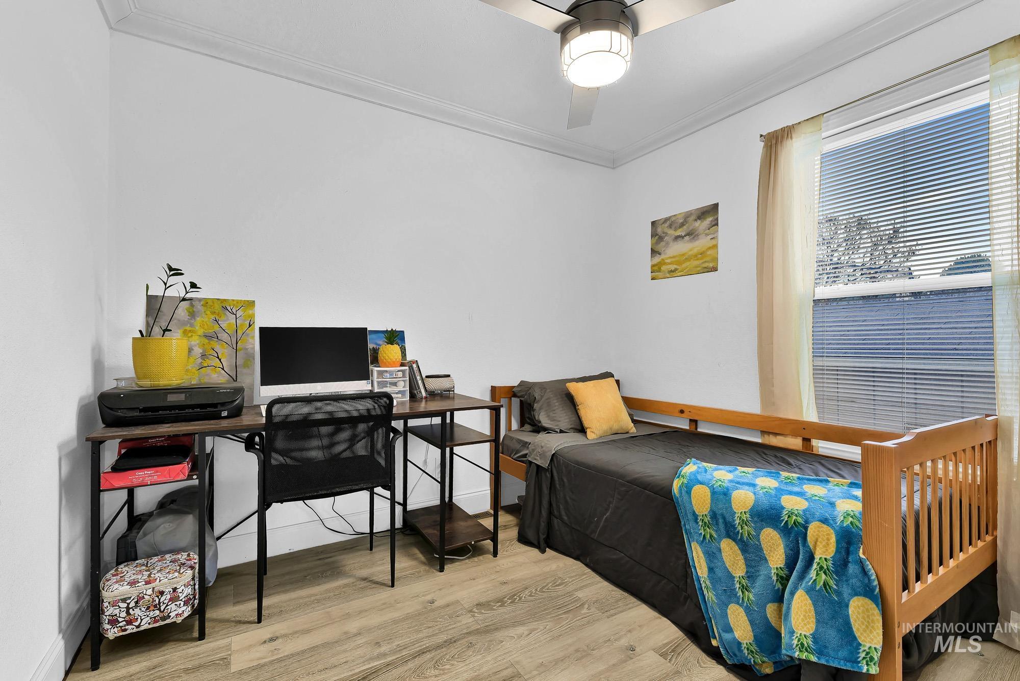 8483 W Irving Ln, Boise, Idaho 83704, 4 Bedrooms, 2 Bathrooms, Residential For Sale, Price $165,000,MLS 98972405