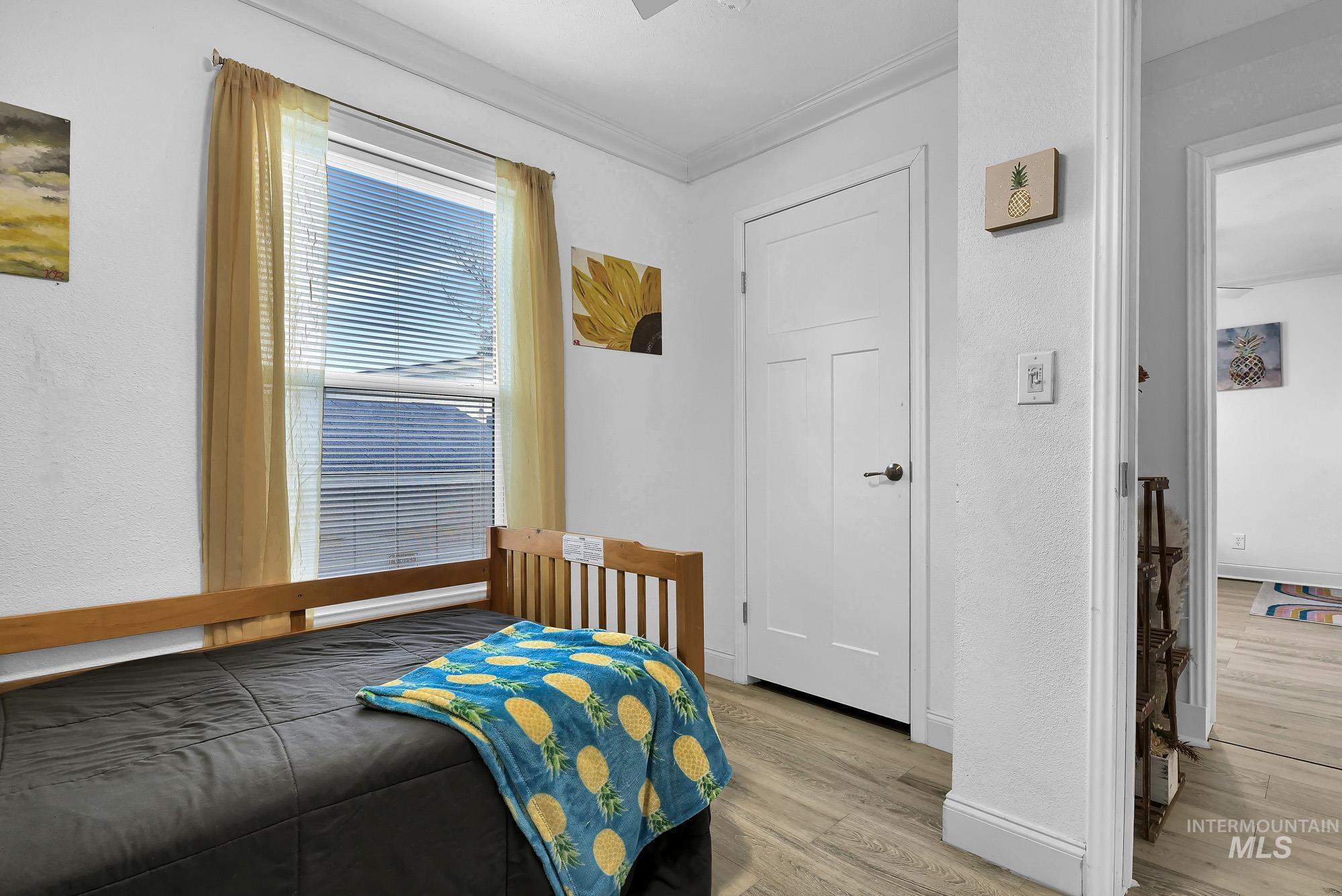 8483 W Irving Ln, Boise, Idaho 83704, 4 Bedrooms, 2 Bathrooms, Residential For Sale, Price $165,000,MLS 98972405