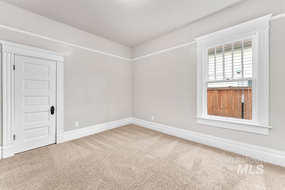 1806 W Washington St, Boise, Idaho 83702, 3 Bedrooms, 3 Bathrooms, Residential For Sale, Price $965,000,MLS 98972409