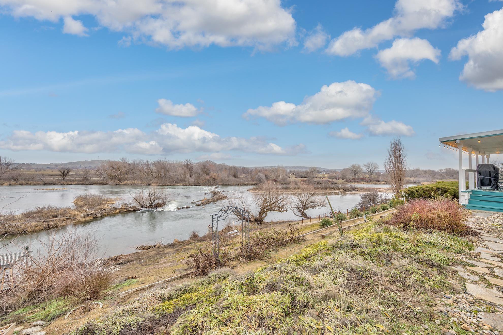 2750 Alden, Fruitland, Idaho 83619, 3 Bedrooms, 2 Bathrooms, Residential For Sale, Price $275,000,MLS 98972411