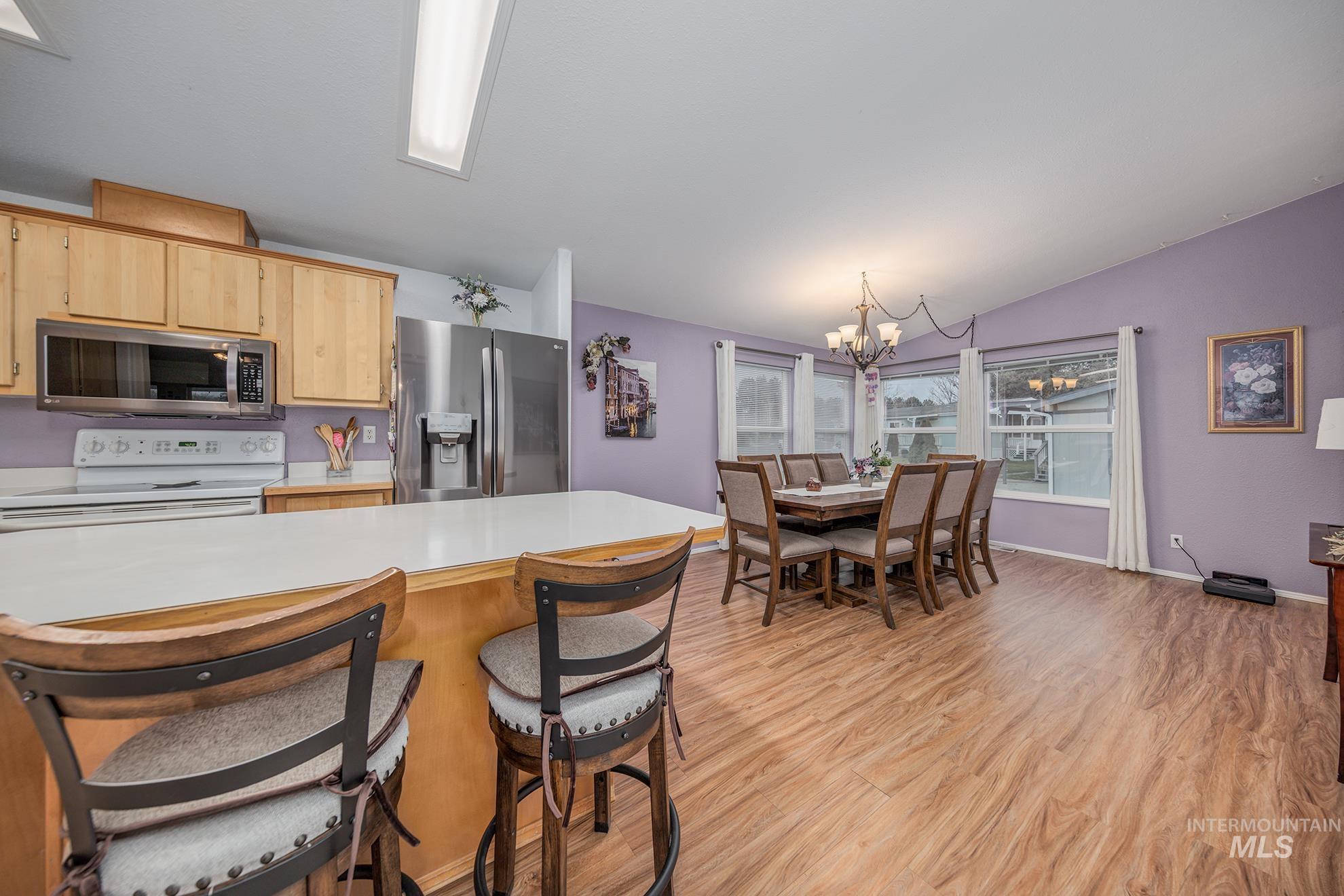 2750 Alden, Fruitland, Idaho 83619, 3 Bedrooms, 2 Bathrooms, Residential For Sale, Price $273,000,MLS 98972411