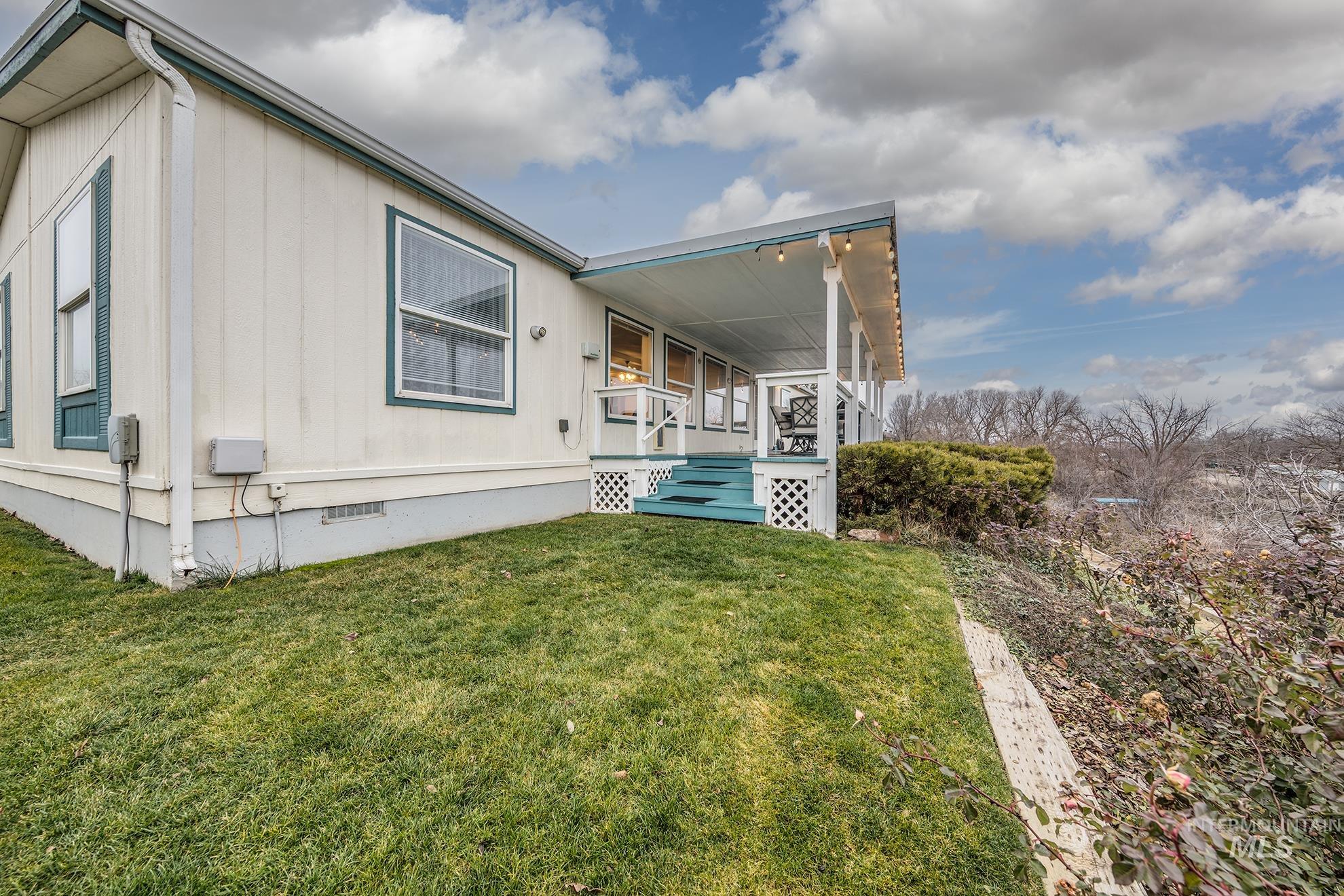 2750 Alden, Fruitland, Idaho 83619, 3 Bedrooms, 2 Bathrooms, Residential For Sale, Price $275,000,MLS 98972411