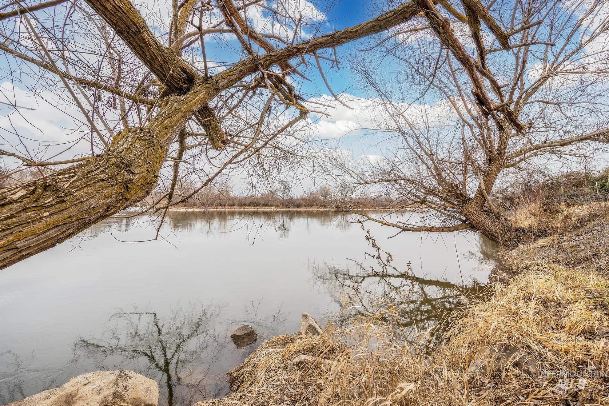 2750 Alden, Fruitland, Idaho 83619, 3 Bedrooms, 2 Bathrooms, Residential For Sale, Price $275,000,MLS 98972411