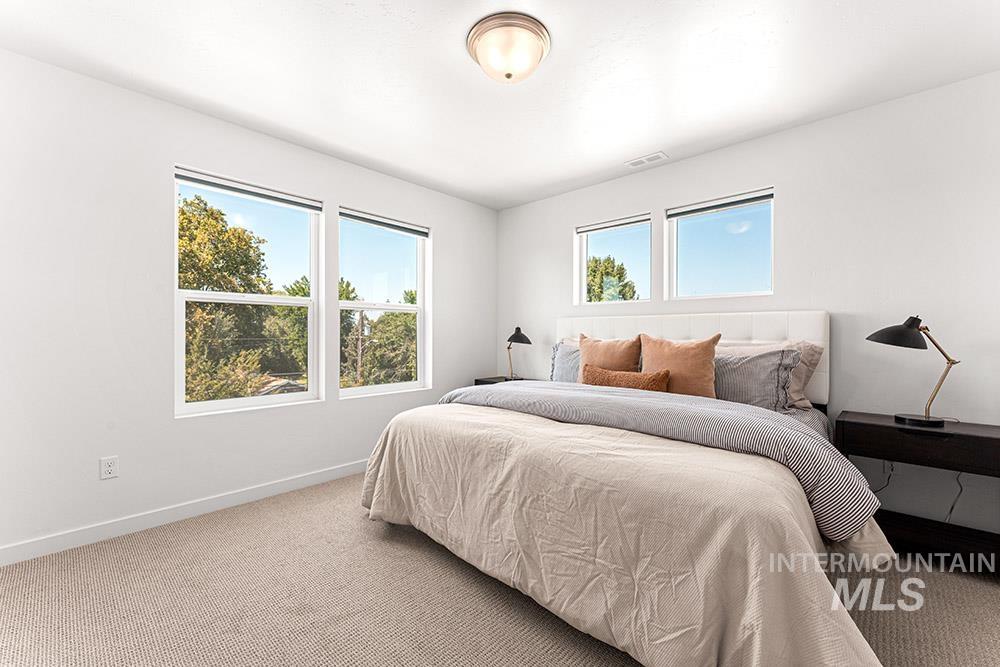 1732 N Shamrock, Boise, Idaho 83713, 4 Bedrooms, 3.5 Bathrooms, Residential For Sale, Price $449,900,MLS 98972415