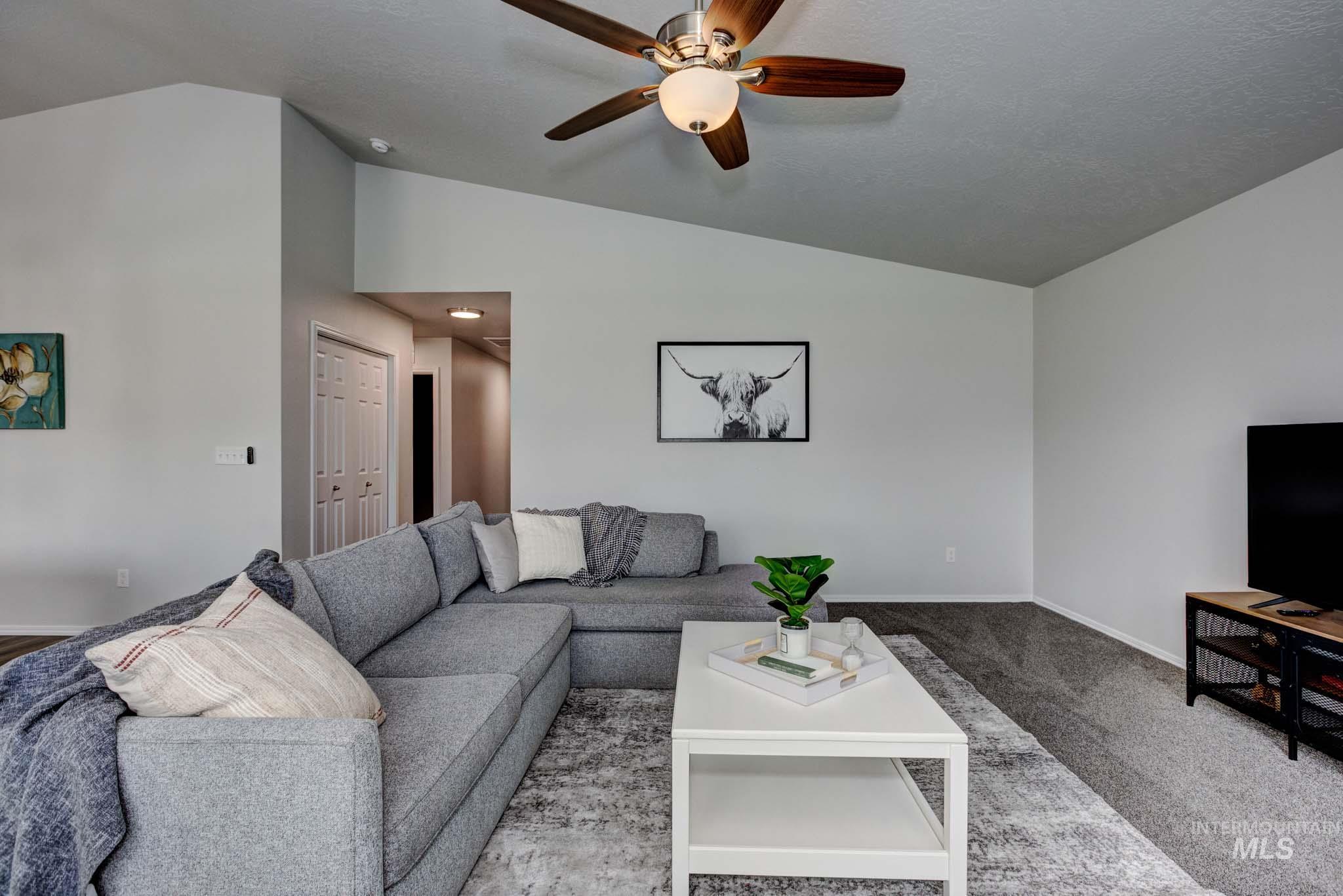 4394 W Sunny Cove St, Meridian, Idaho 83646, 4 Bedrooms, 2 Bathrooms, Residential For Sale, Price $499,900,MLS 98972416