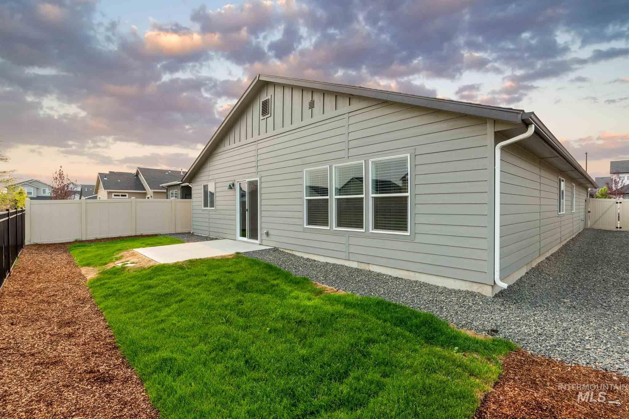 4394 W Sunny Cove St, Meridian, Idaho 83646, 4 Bedrooms, 2 Bathrooms, Residential For Sale, Price $499,900,MLS 98972416