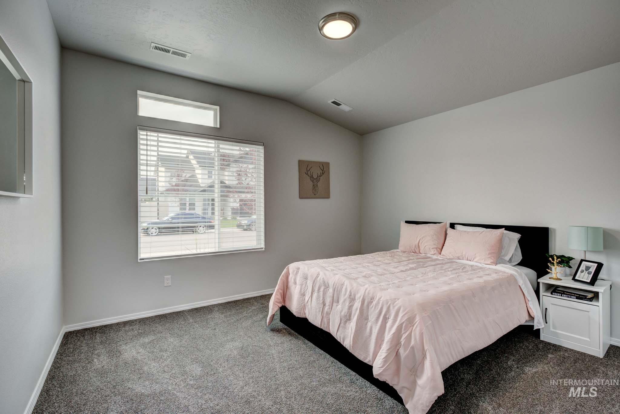 4394 W Sunny Cove St, Meridian, Idaho 83646, 4 Bedrooms, 2 Bathrooms, Residential For Sale, Price $499,900,MLS 98972416