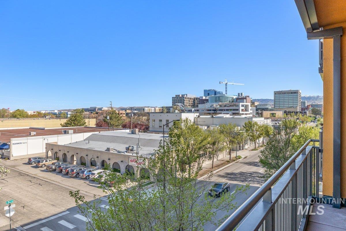 880 W River Street, Boise, Idaho 83702-0000, 1 Bedroom, 1 Bathroom, Residential For Sale, Price $579,000,MLS 98972418