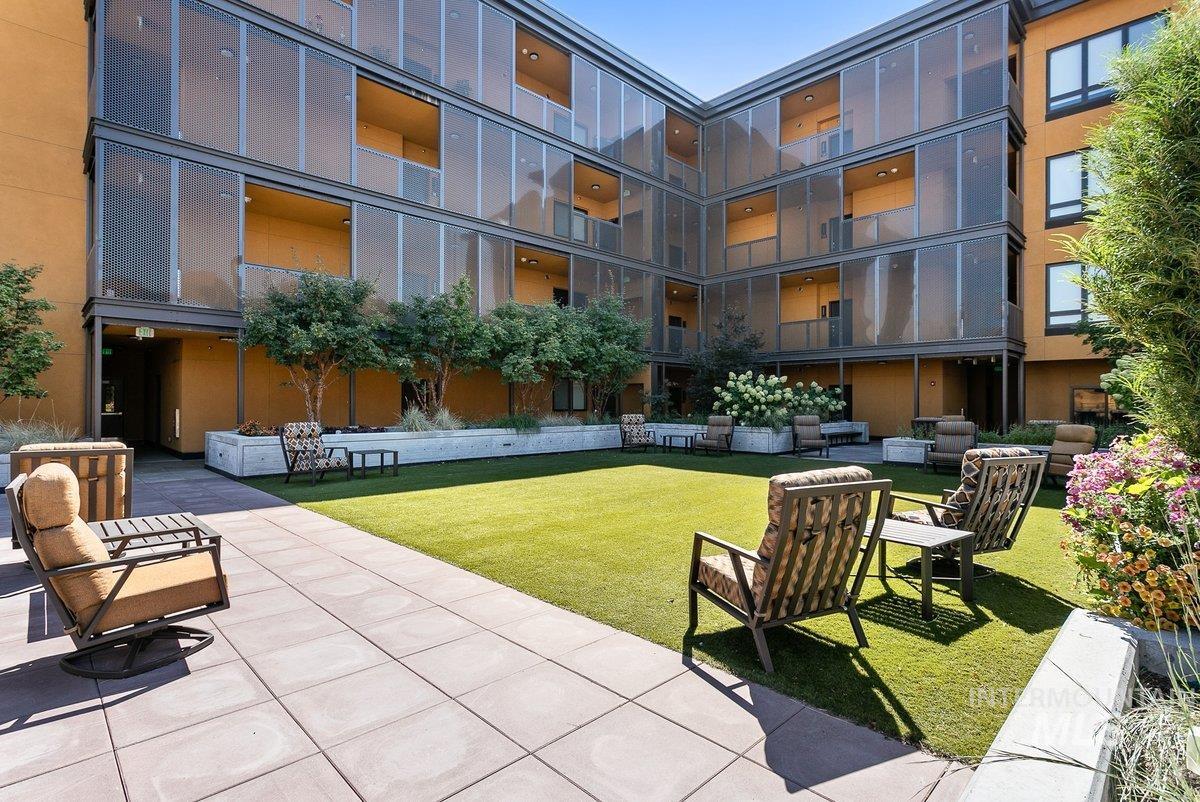 880 W River Street, Boise, Idaho 83702-0000, 1 Bedroom, 1 Bathroom, Residential For Sale, Price $579,000,MLS 98972418