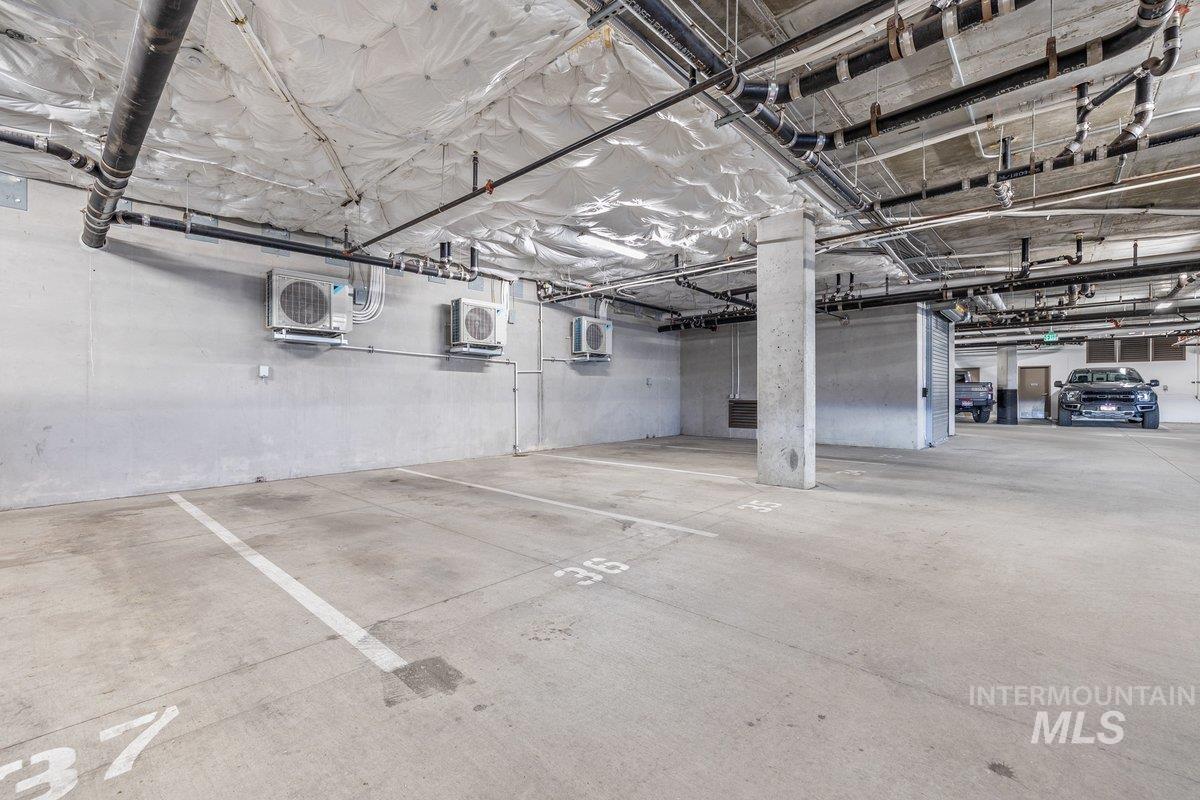 880 W River Street, Boise, Idaho 83702-0000, 1 Bedroom, 1 Bathroom, Residential For Sale, Price $579,000,MLS 98972418