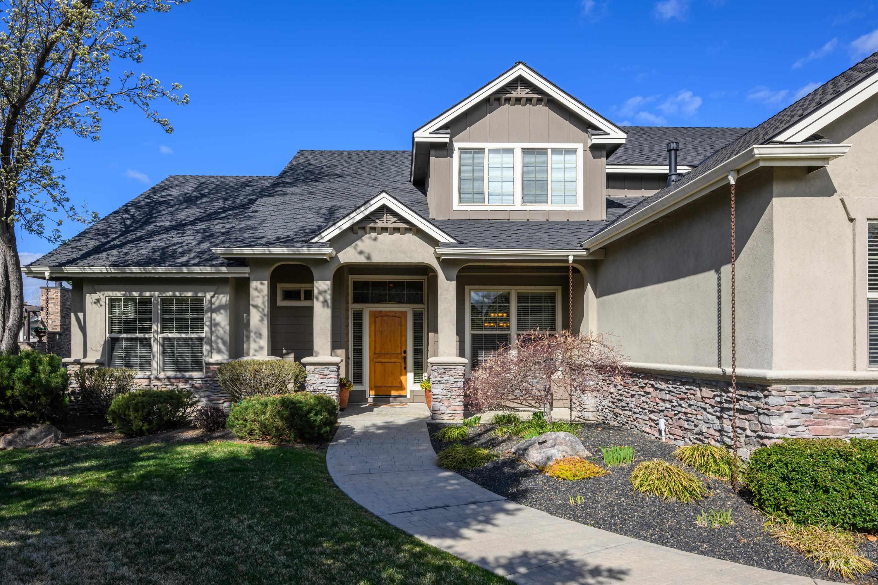 647 W Water Grove Drive, Eagle, Idaho 83616, 5 Bedrooms, 4.5 Bathrooms, Residential For Sale, Price $1,199,000,MLS 98972419