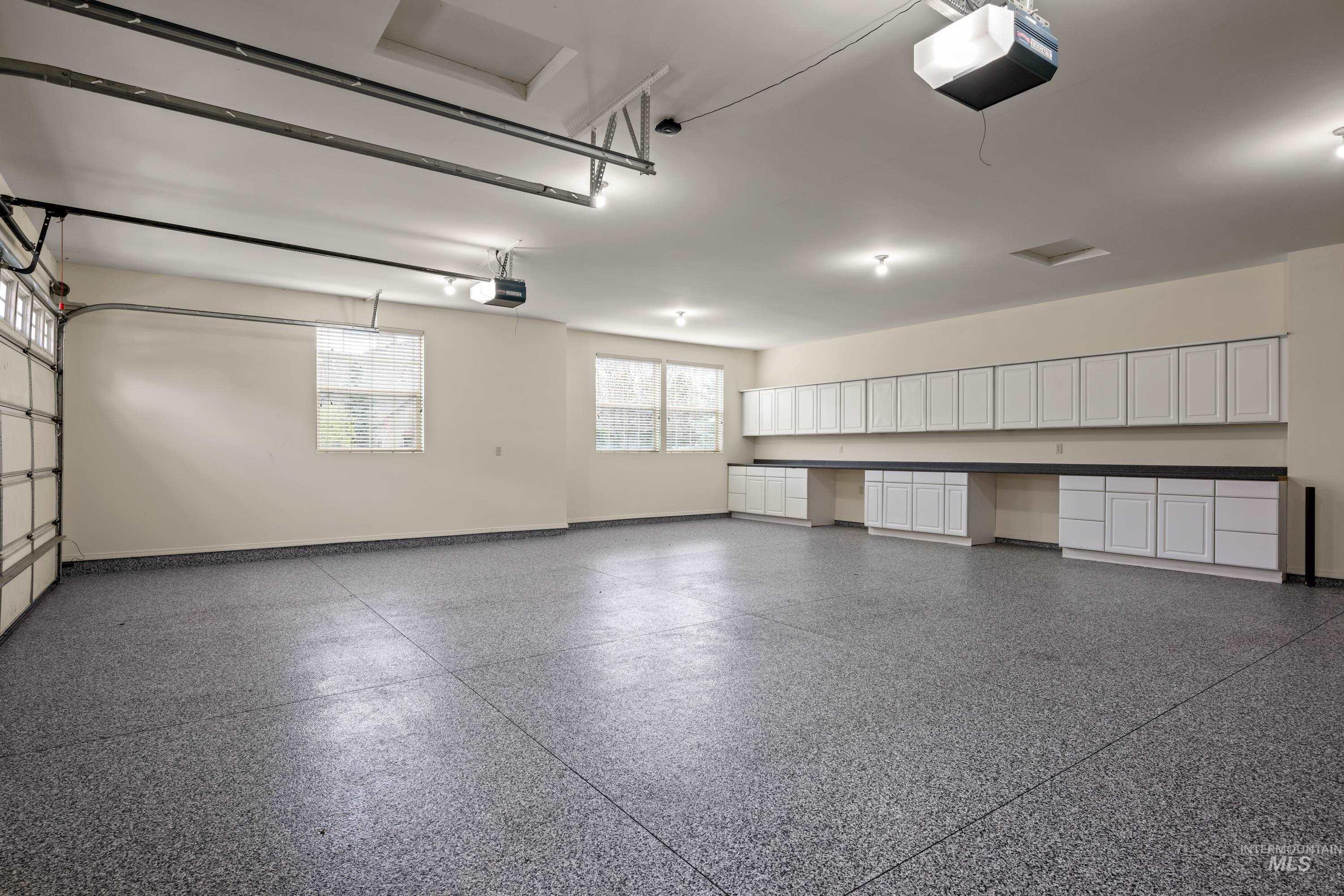 647 W Water Grove Drive, Eagle, Idaho 83616, 5 Bedrooms, 4.5 Bathrooms, Residential For Sale, Price $1,199,000,MLS 98972419