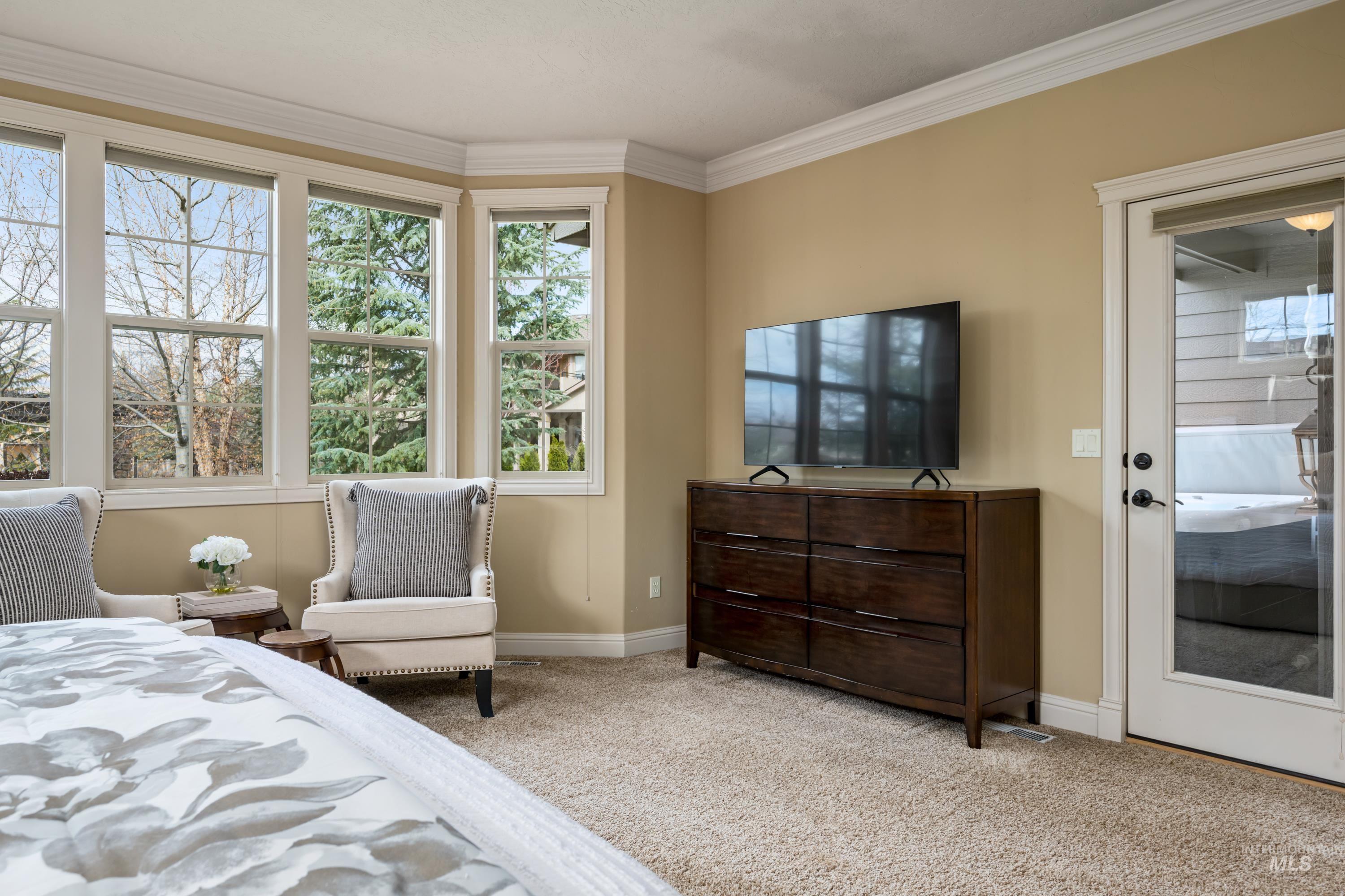 647 W Water Grove Drive, Eagle, Idaho 83616, 5 Bedrooms, 4.5 Bathrooms, Residential For Sale, Price $1,199,000,MLS 98972419