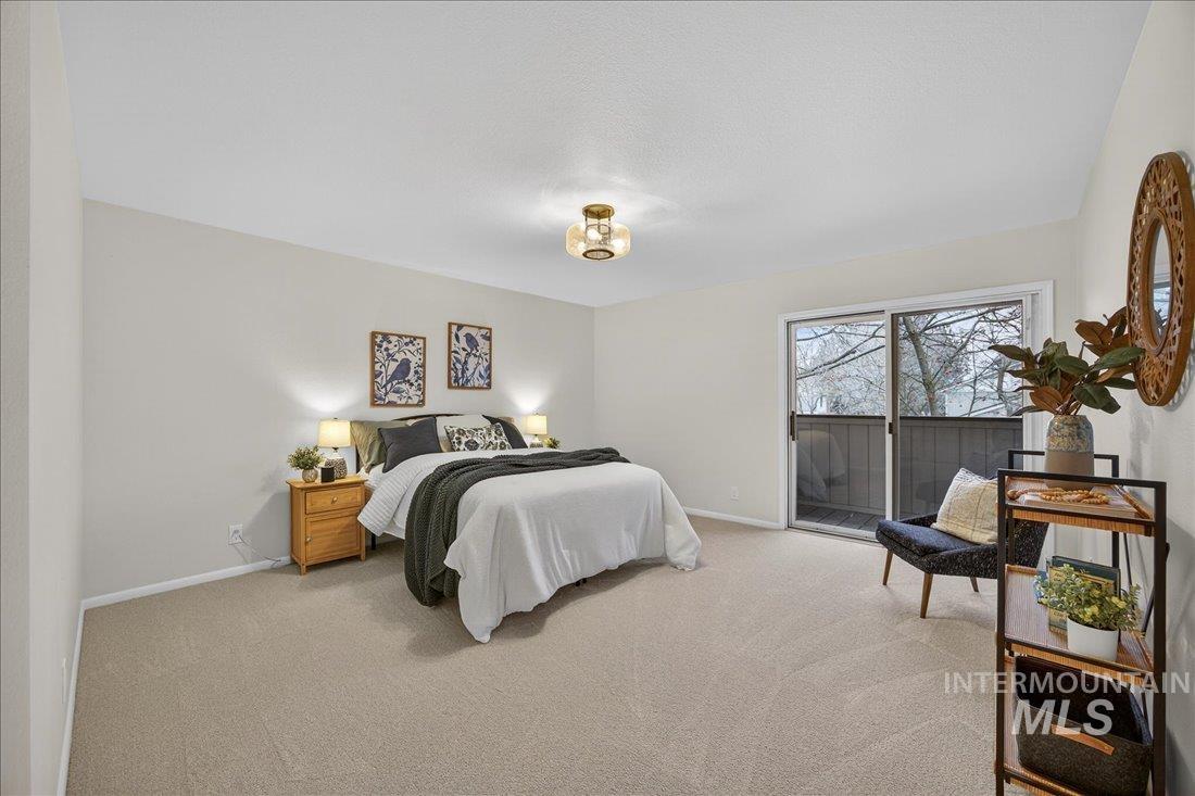 1549 E Lenz Lane, Boise, Idaho 83712, 3 Bedrooms, 2.5 Bathrooms, Residential For Sale, Price $750,000,MLS 98972420