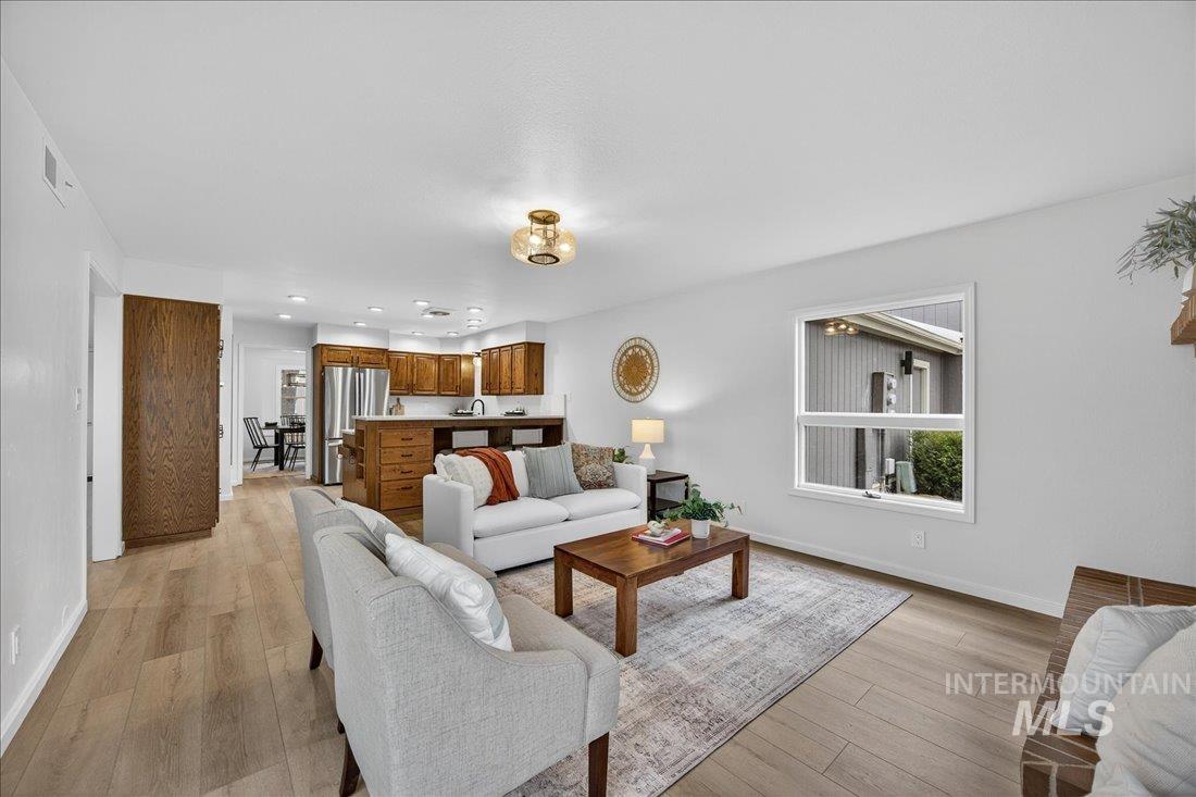 1549 E Lenz Lane, Boise, Idaho 83712, 3 Bedrooms, 2.5 Bathrooms, Residential For Sale, Price $775,000, 98972420