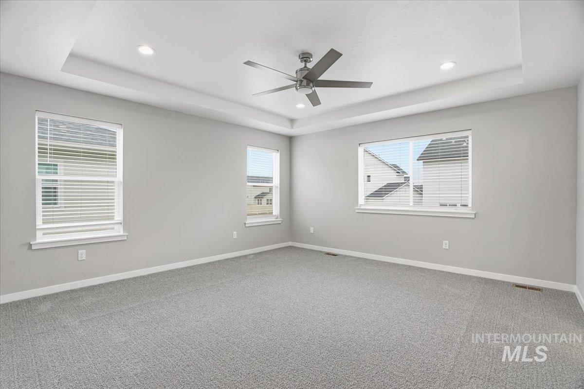 2311 N Silver Wolf Pl, Star, Idaho 83669, 4 Bedrooms, 2.5 Bathrooms, Residential For Sale, Price $649,990,MLS 98972421