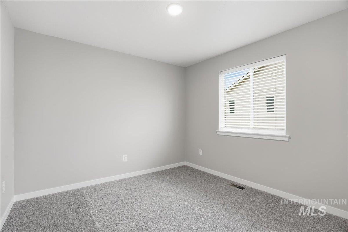 2311 N Silver Wolf Pl, Star, Idaho 83669, 4 Bedrooms, 2.5 Bathrooms, Residential For Sale, Price $649,990,MLS 98972421