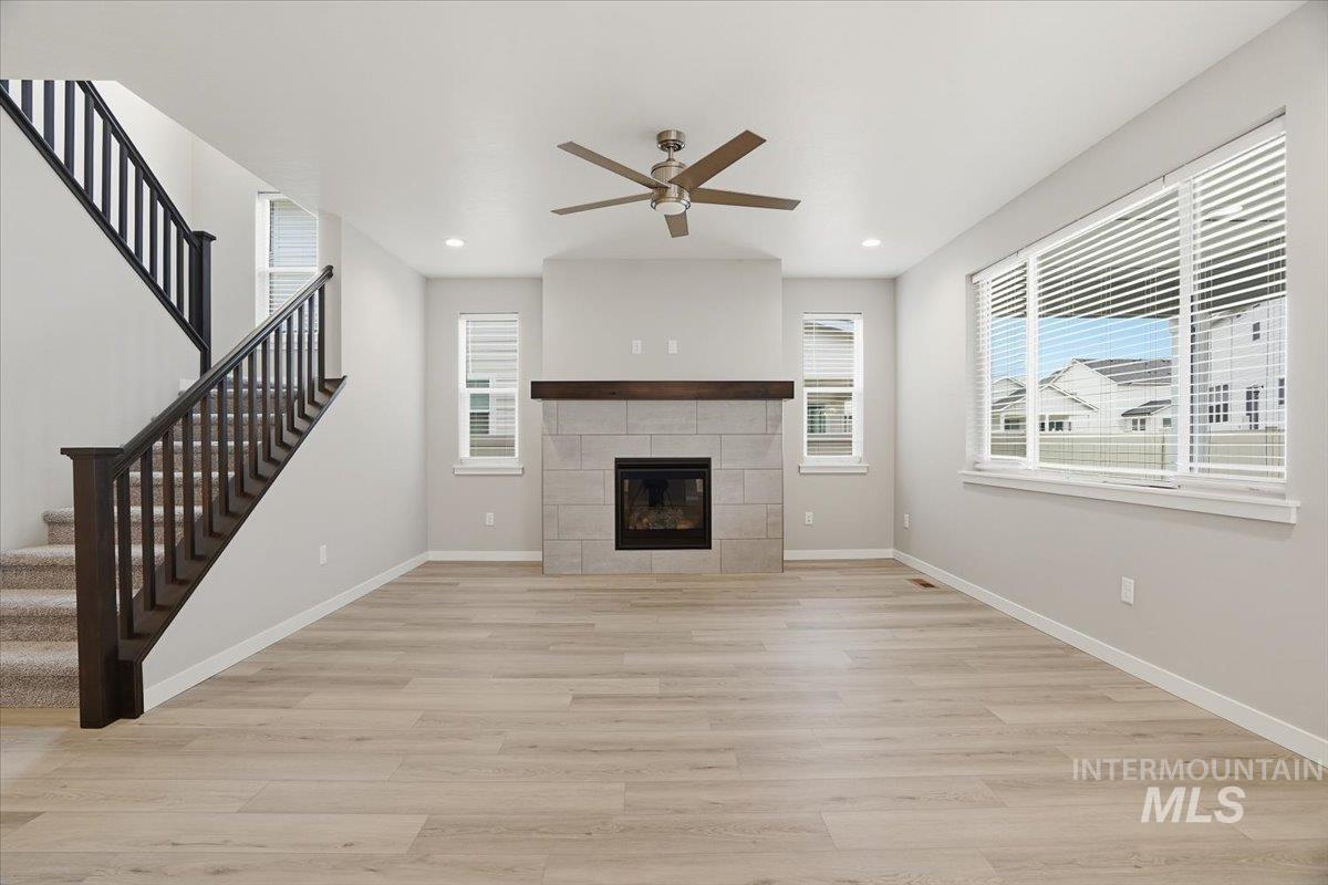 2311 N Silver Wolf Pl, Star, Idaho 83669, 4 Bedrooms, 2.5 Bathrooms, Residential For Sale, Price $649,990,MLS 98972421