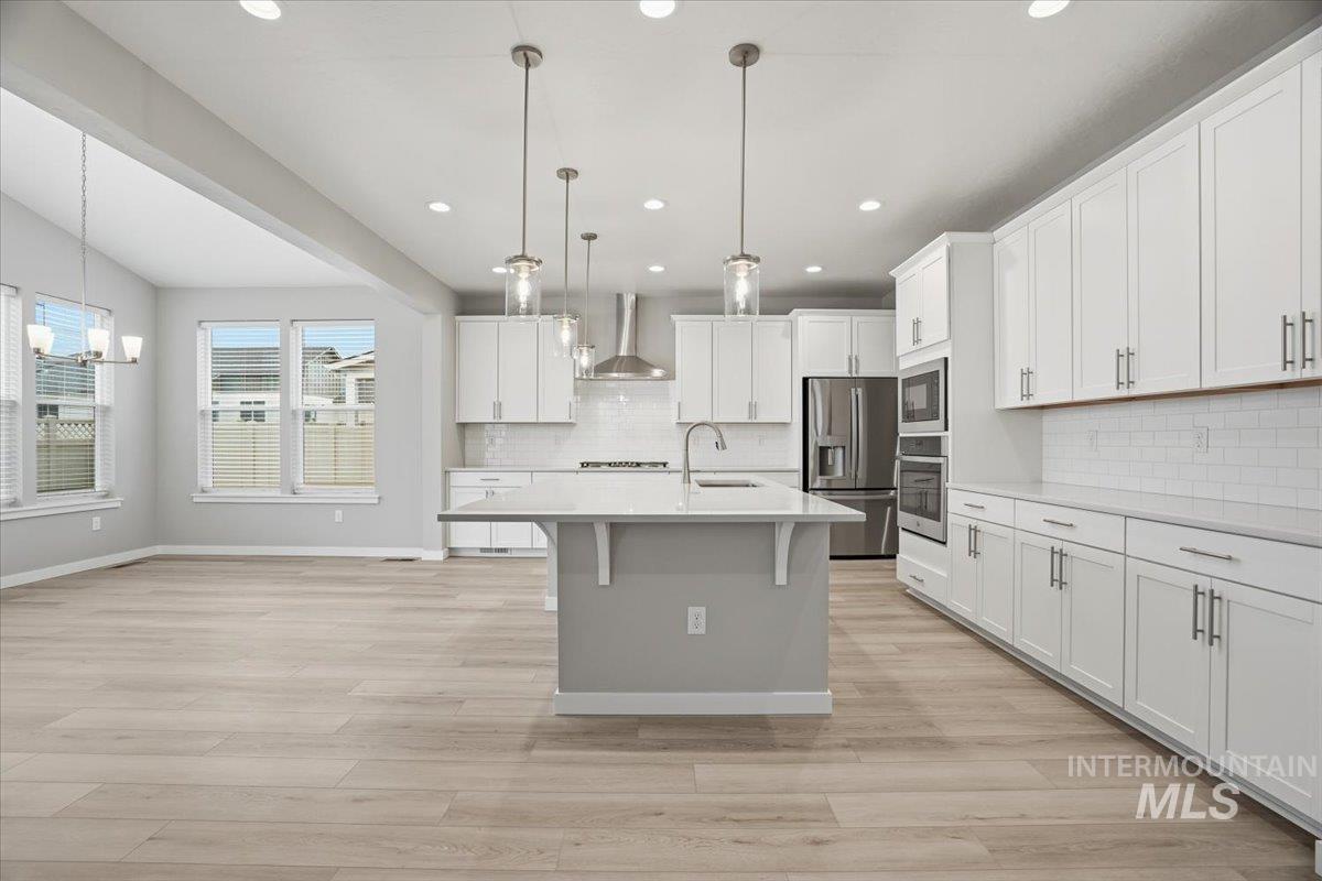 2311 N Silver Wolf Pl, Star, Idaho 83669, 4 Bedrooms, 2.5 Bathrooms, Residential For Sale, Price $649,990,MLS 98972421