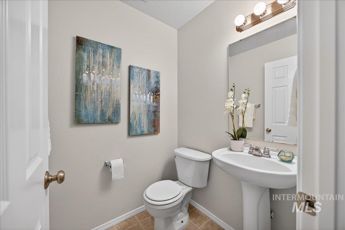 3535 E Fort Boise Ln, Boise, Idaho 83716, 4 Bedrooms, 2.5 Bathrooms, Residential For Sale, Price $489,900,MLS 98972422