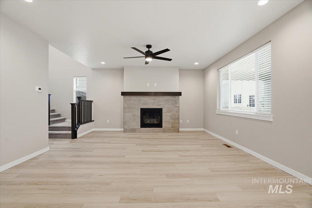 2315 N Silver Wolf Pl, Star, Idaho 83669, 5 Bedrooms, 4 Bathrooms, Residential For Sale, Price $679,990,MLS 98972425