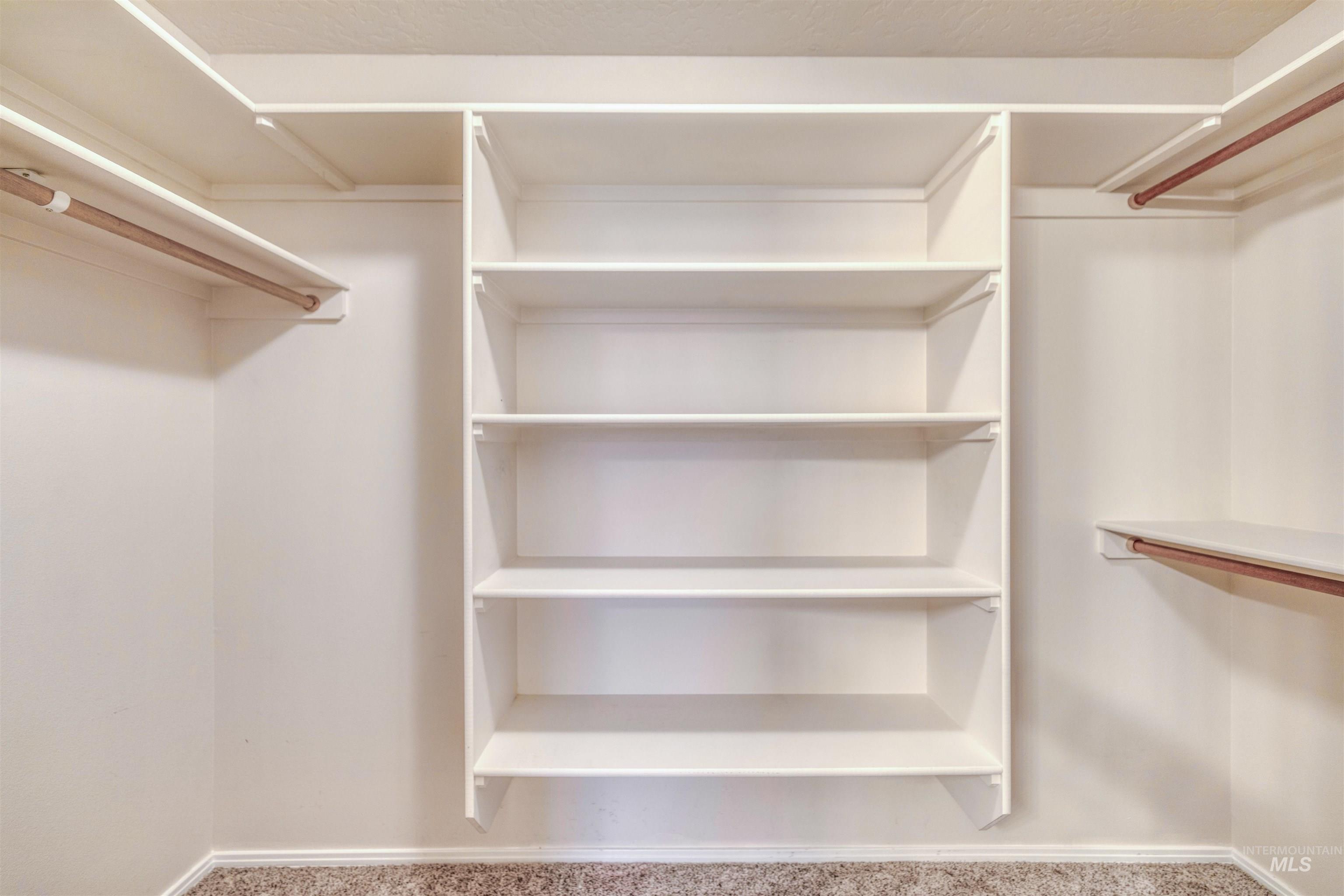 1008 Pintail St, Fruitland, Idaho 83619, 3 Bedrooms, 2 Bathrooms, Residential For Sale, Price $374,900,MLS 98972427