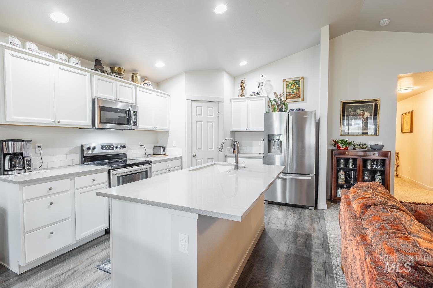 11309 W Viola St, Nampa, Idaho 83651, 3 Bedrooms, 2 Bathrooms, Residential For Sale, Price $450,000,MLS 98972428