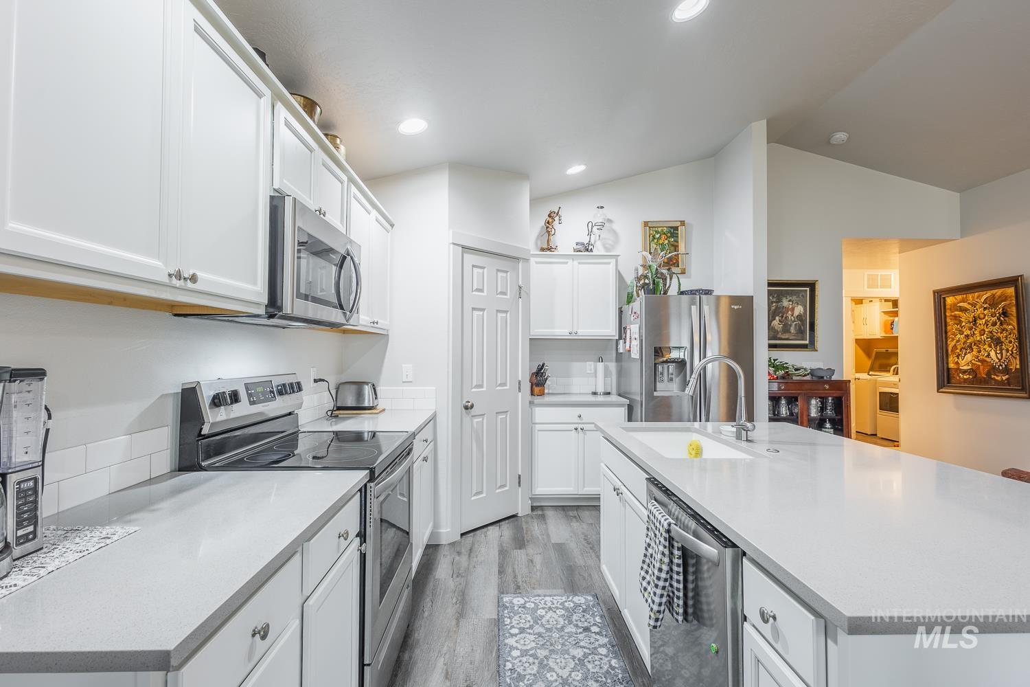 11309 W Viola St, Nampa, Idaho 83651, 3 Bedrooms, 2 Bathrooms, Residential For Sale, Price $450,000,MLS 98972428