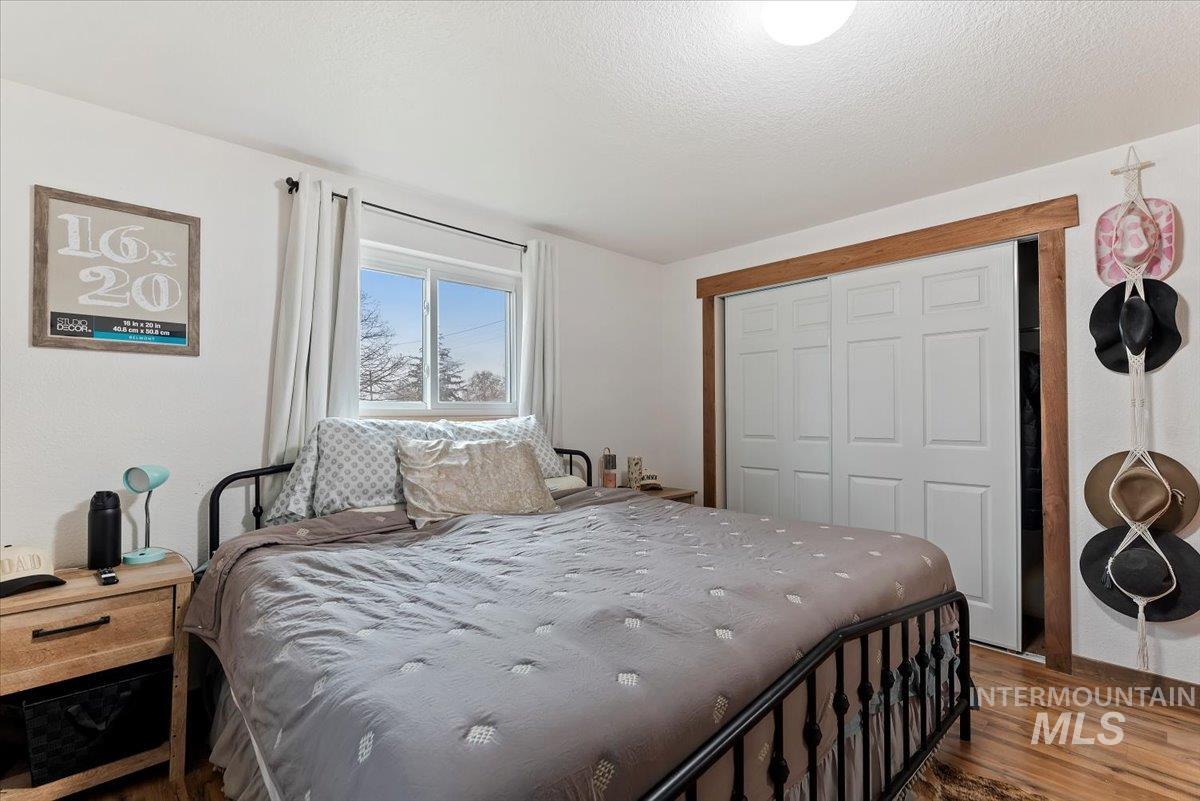 1105 E Roosevelt Ave, Nampa, Idaho 83686, 2 Bedrooms, 1 Bathroom, Residential For Sale, Price $305,000,MLS 98972432