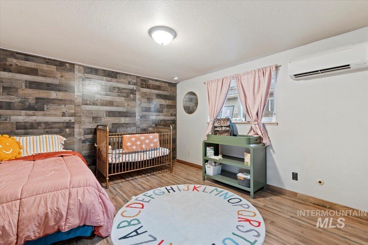 1105 E Roosevelt Ave, Nampa, Idaho 83686, 2 Bedrooms, 1 Bathroom, Residential For Sale, Price $305,000,MLS 98972432